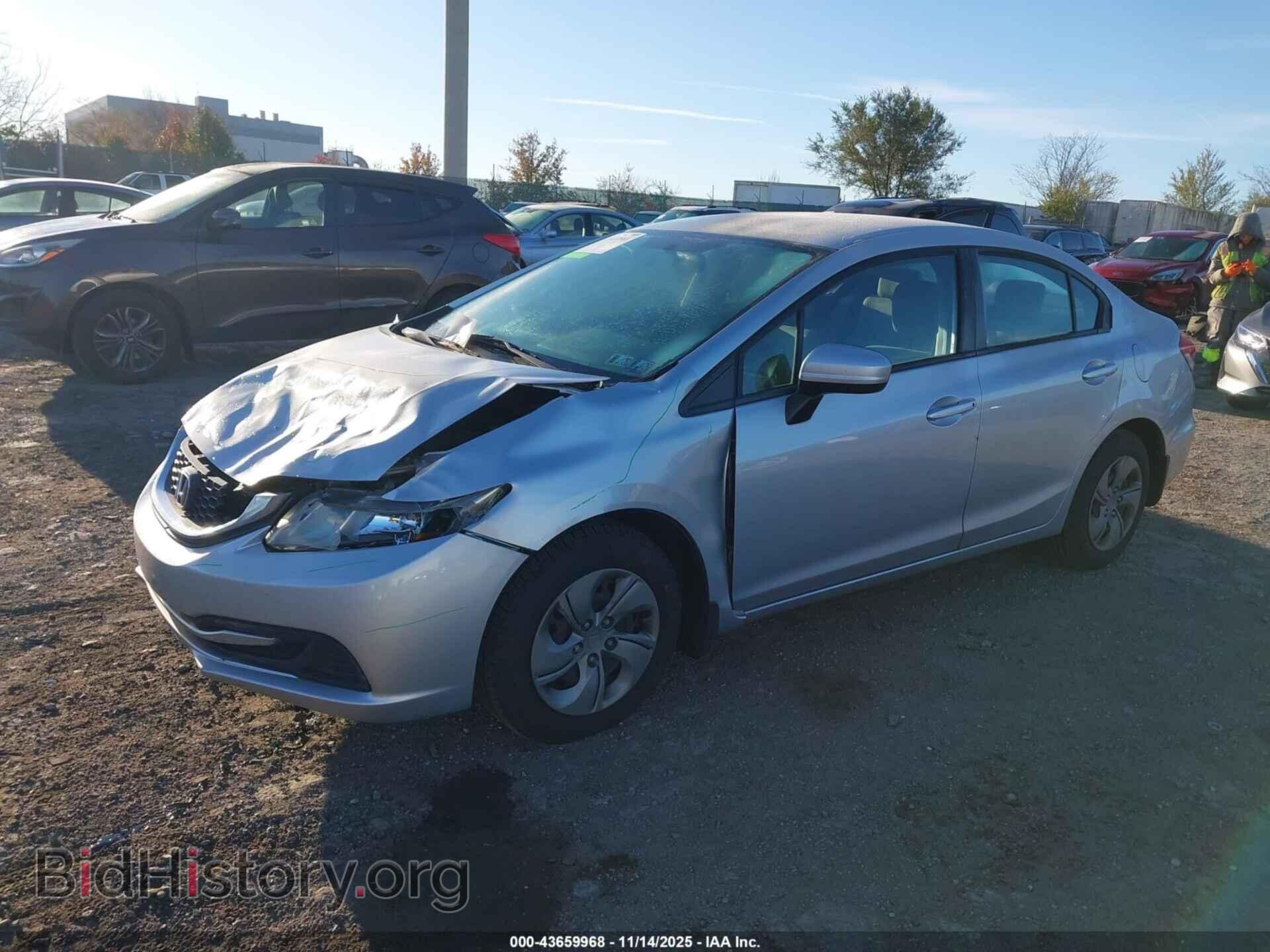 2014 HONDA CIVIC - VIN: 19XFB2F55EE206531 - Фото 2