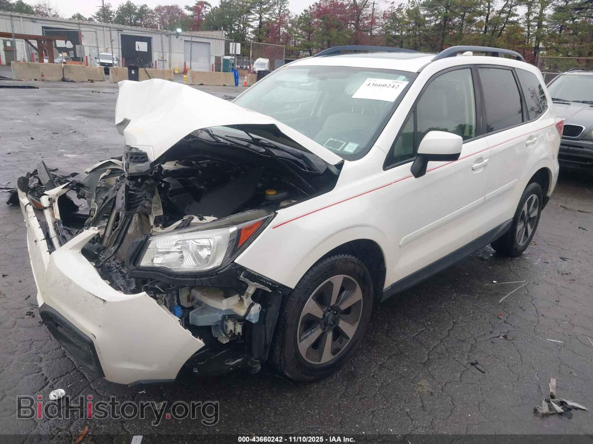 2017 SUBARU FORESTER - VIN: JF2SJAEC7HH413143 - Фото 2