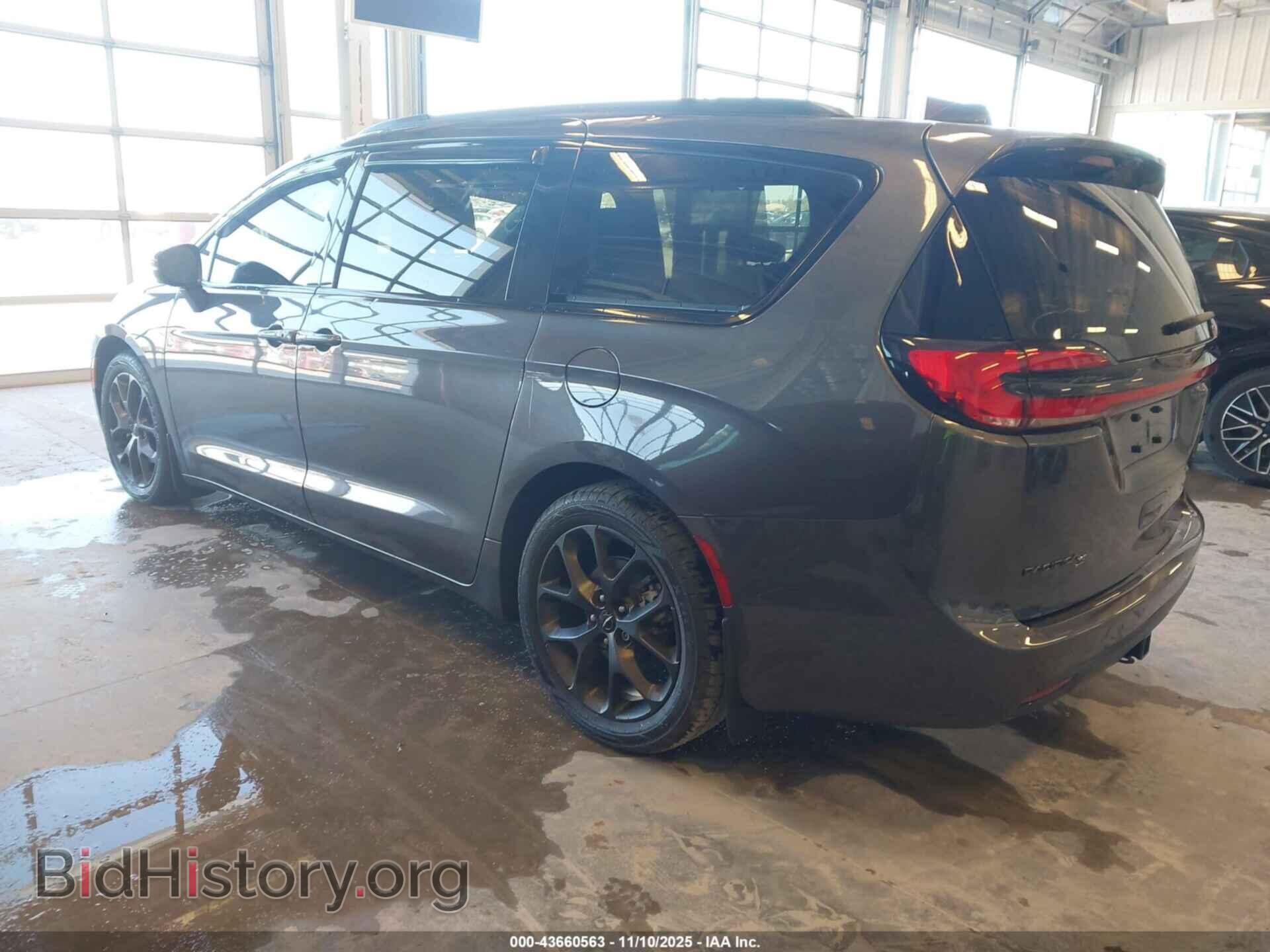 2021 CHRYSLER PACIFICA - VIN: 2C4RC1BG0MR560157 - Photo 3