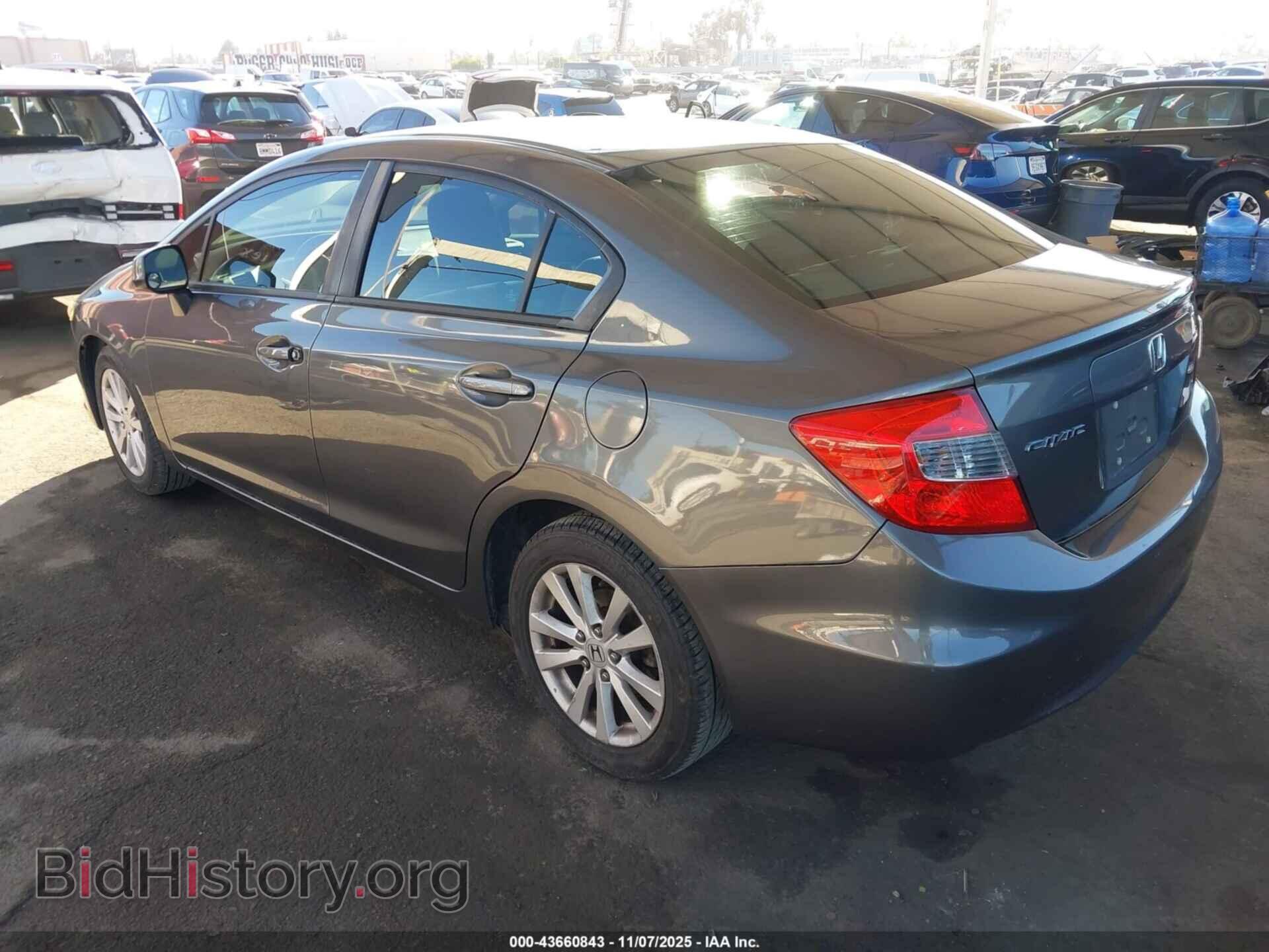 2012 HONDA CIVIC - VIN: 2HGFB2F9XCH590876 - Фото 3