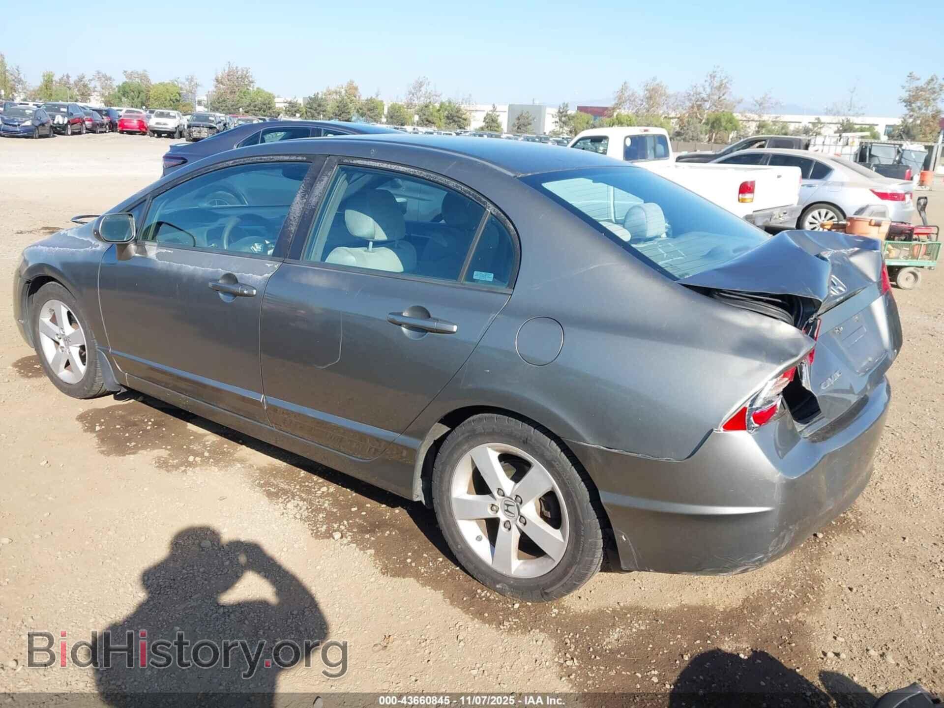 2008 HONDA CIVIC - VIN: 2HGFA15848H513465 - Фото 3