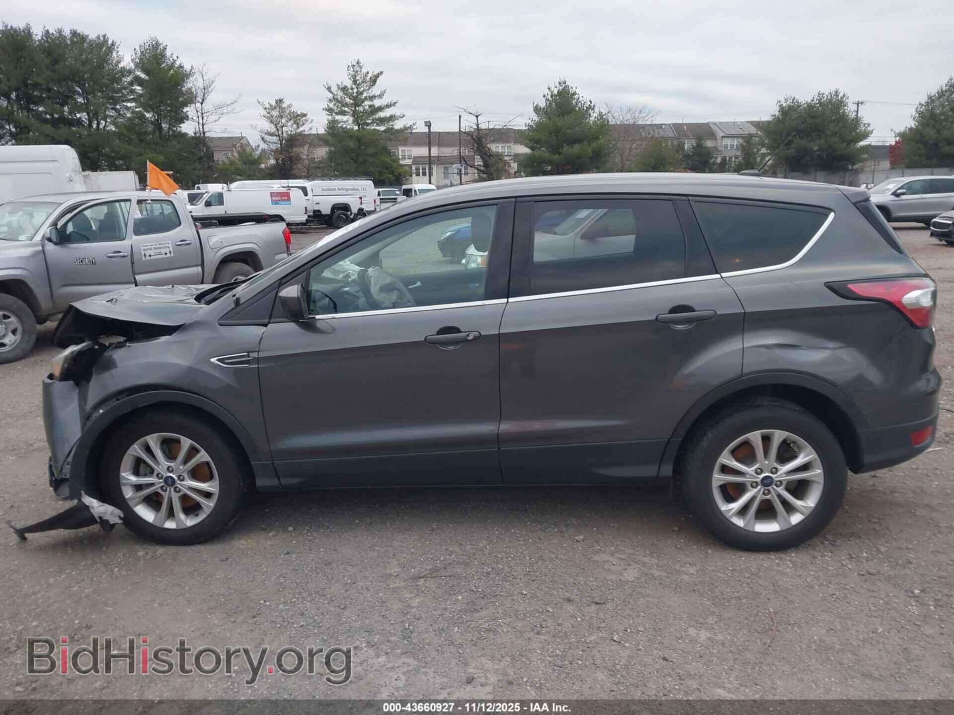 2017 FORD ESCAPE - VIN: 1FMCU9GD3HUC92001 - Фото 13