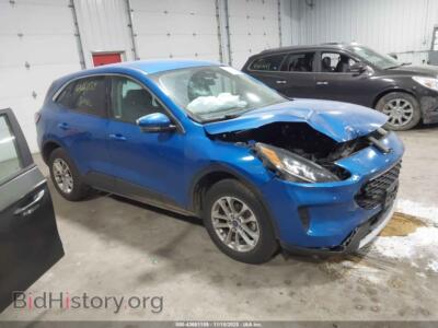 2020 Ford ESCAPE SE, синий — VIN 1FMCU9G68LUA85954, IAAI