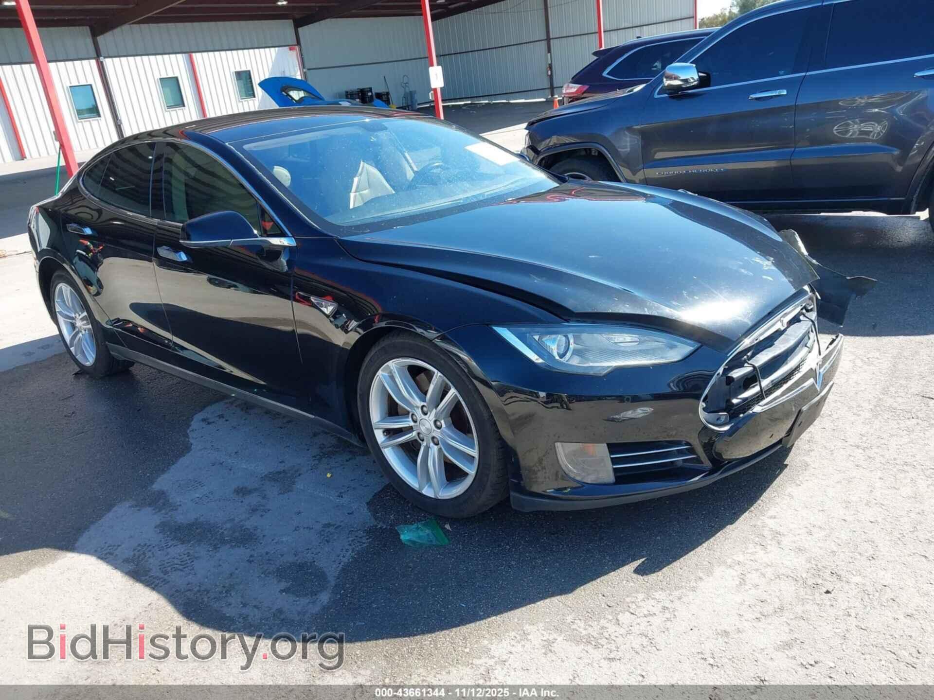 Фотография 5YJSA1H11EFP30503 - TESLA MODEL S 2014