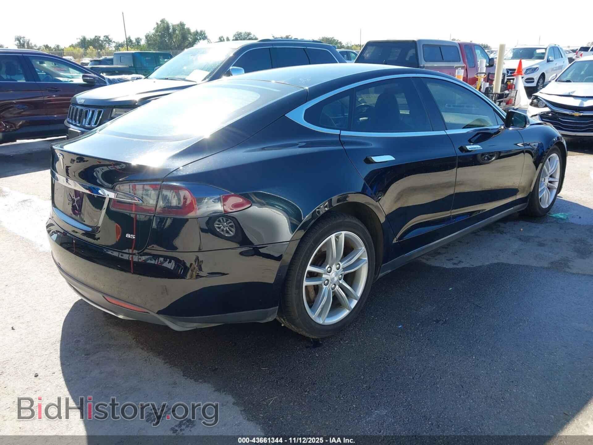 2014 TESLA MODEL S - VIN: 5YJSA1H11EFP30503 - Photo 4
