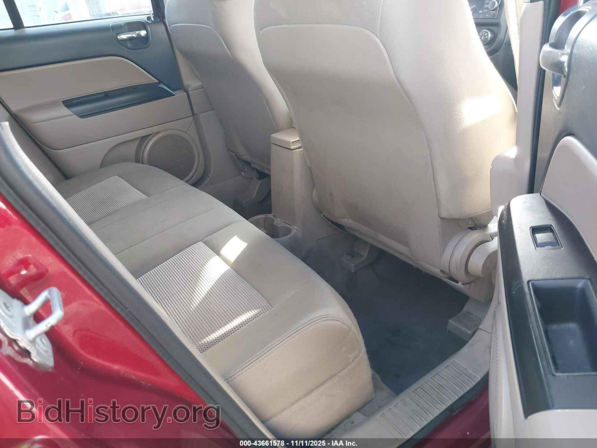 2012 JEEP COMPASS - VIN: 1C4NJDBB6CD588508 - Photo 8