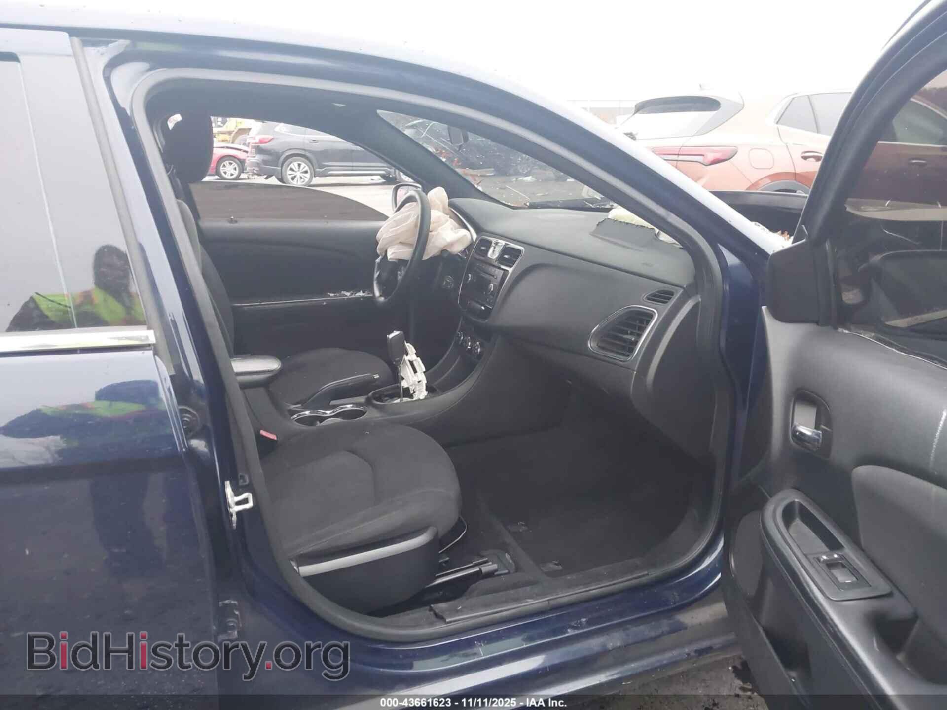 2014 CHRYSLER 200 - VIN: 1C3CCBAB6EN122490 - Фото 5