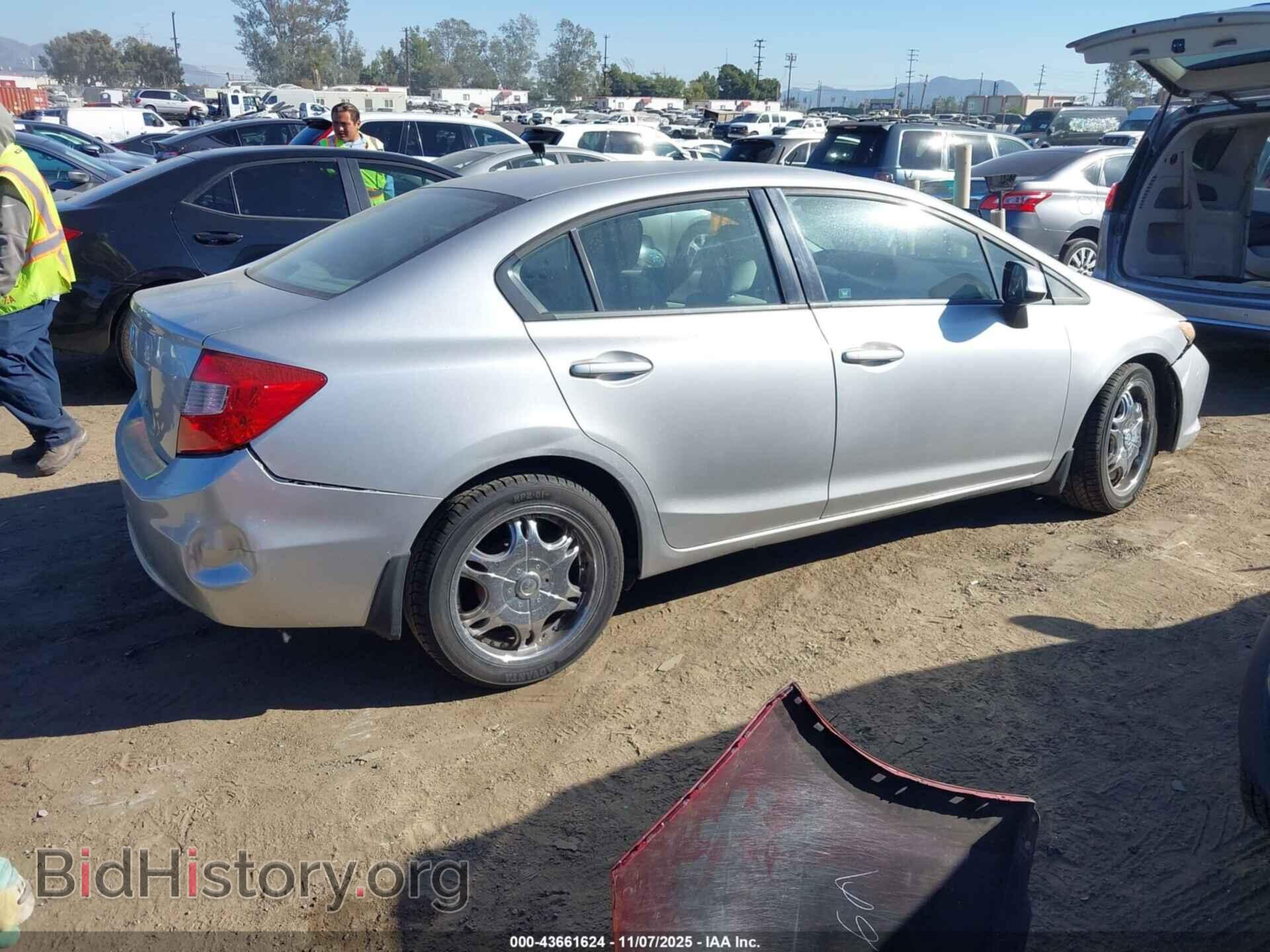 2012 HONDA CIVIC - VIN: 19XFB2F57CE048335 - Фото 4