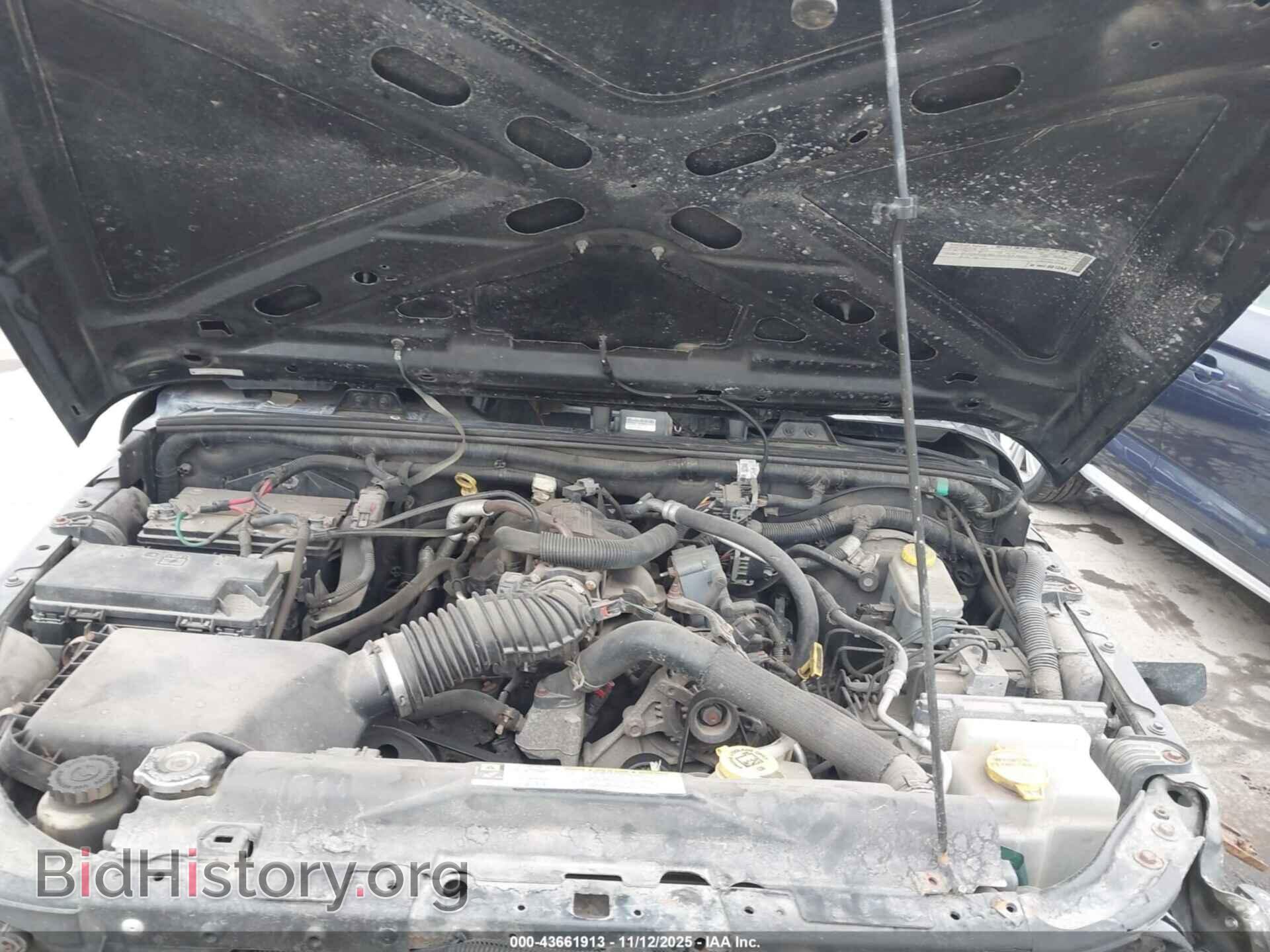 2008 JEEP WRANGLER - VIN: 1J4FA24128L559155 - Фото 10