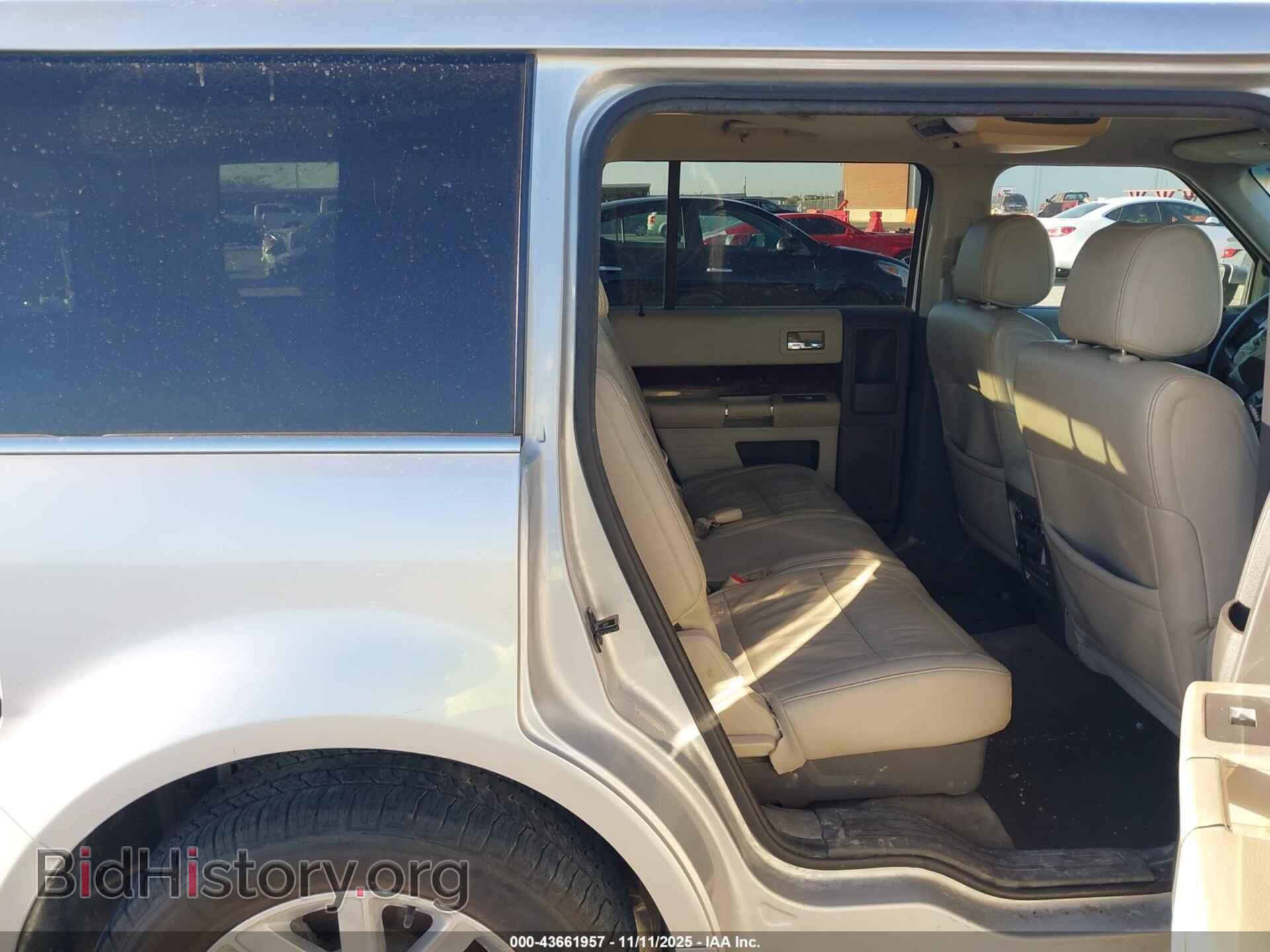 2011 FORD FLEX - VIN: 2FMGK5CC9BBD20541 - Photo 8