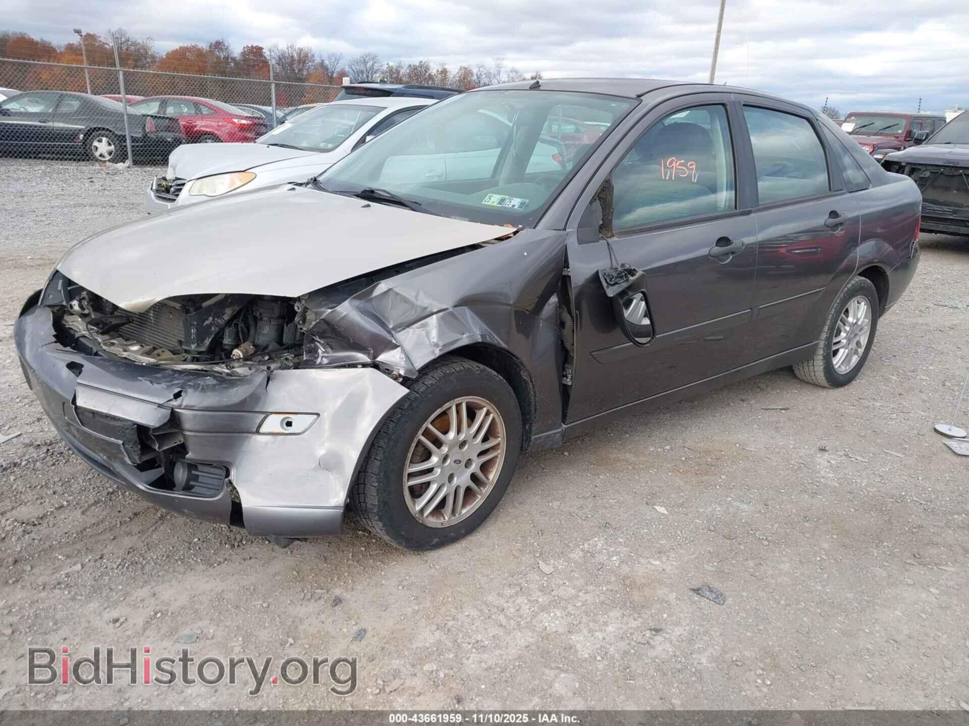 2007 FORD FOCUS - VIN: 1FAFP34N37W169195 - Фото 2