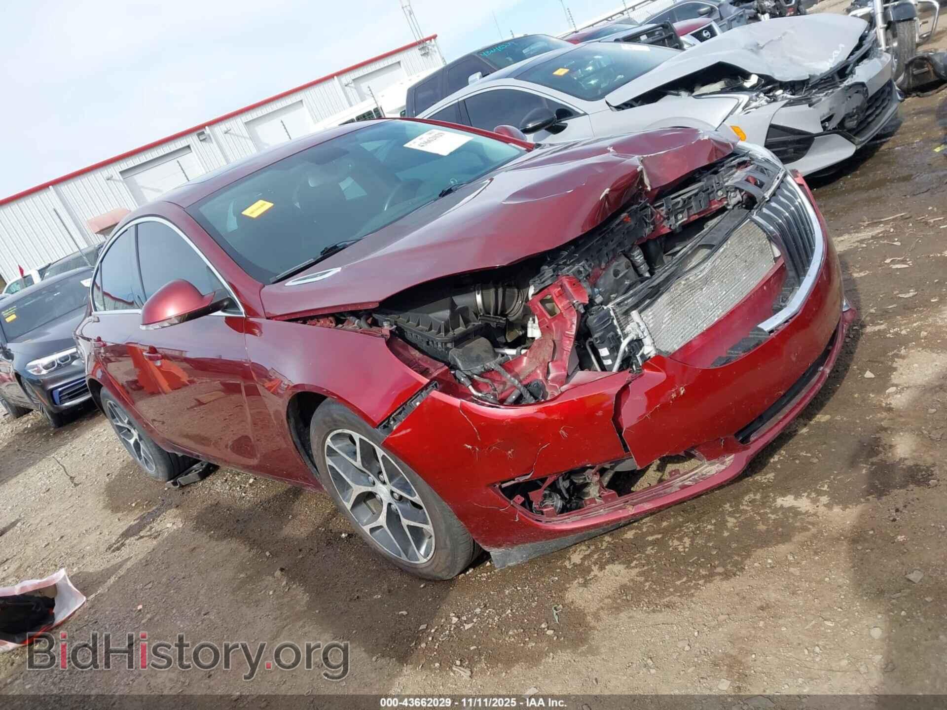 Photo 2G4GL5EX4H9181500 - BUICK REGAL 2017