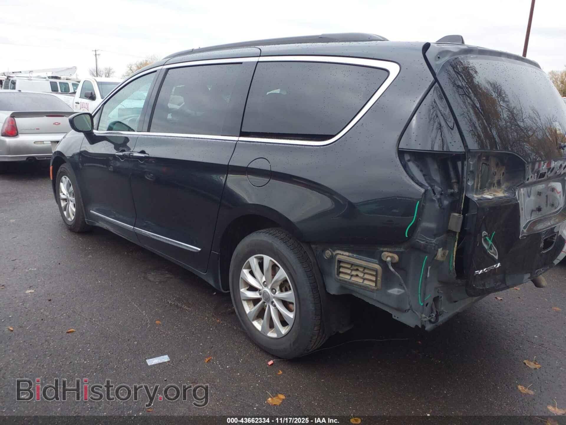 2017 CHRYSLER PACIFICA - VIN: 2C4RC1BG0HR504032 - Фото 3