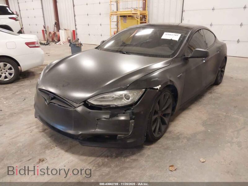 2016 Tesla MODEL S (VIN 5YJSA1E42GF124726) — фото 2 из 18