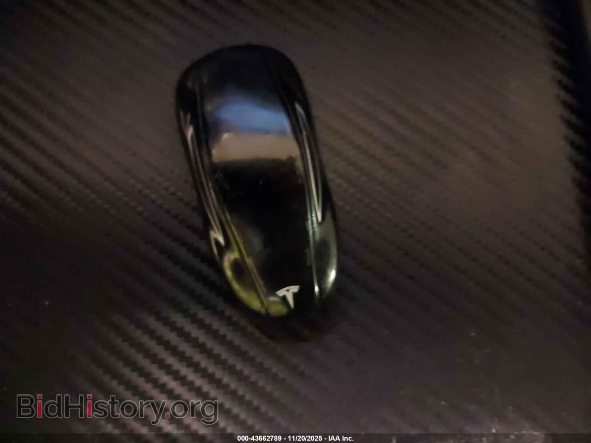 2016 TESLA MODEL S - VIN: 5YJSA1E42GF124726 - Photo 11