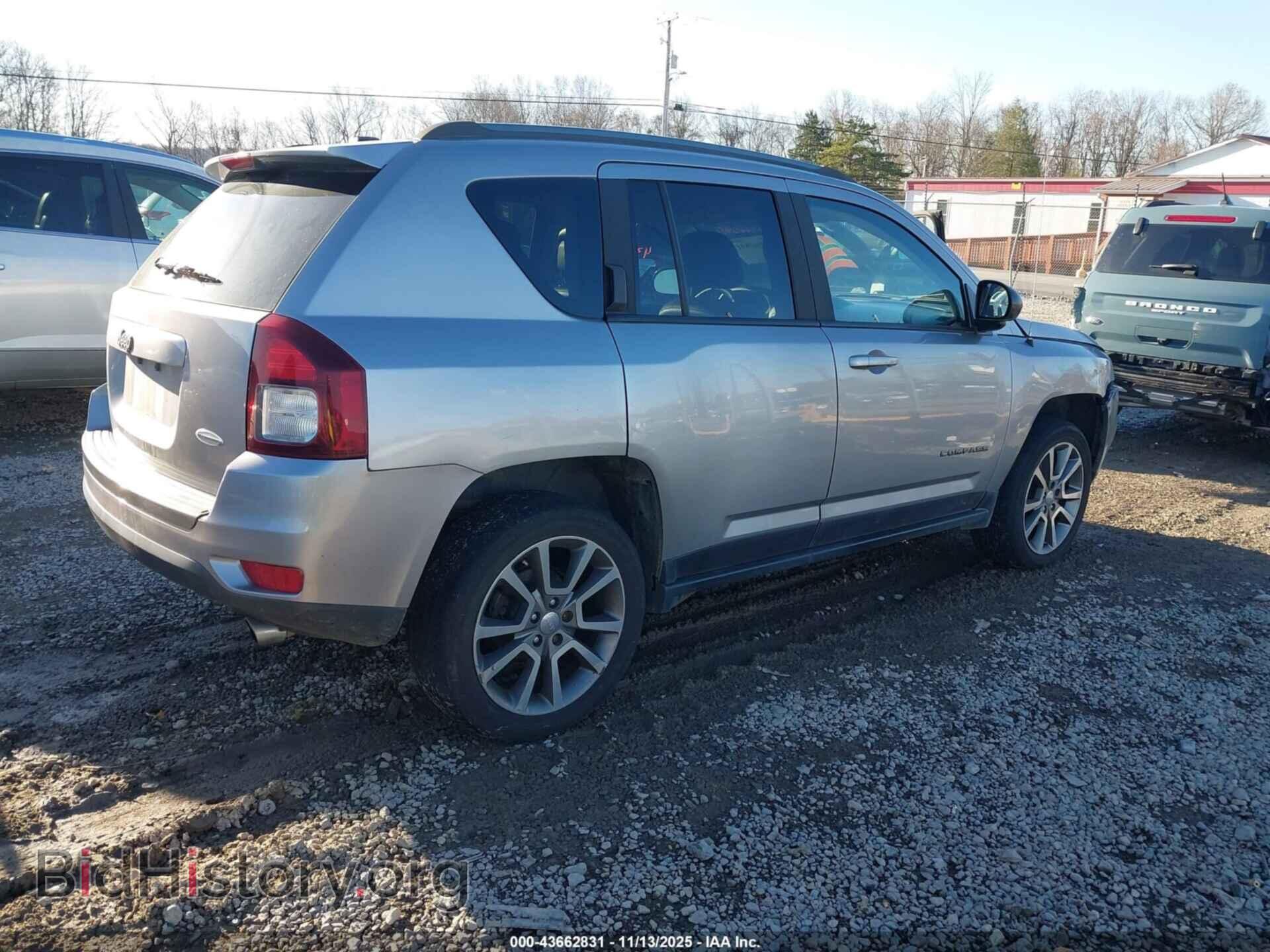 2016 JEEP COMPASS - VIN: 1C4NJDBB8GD587608 - Фото 4
