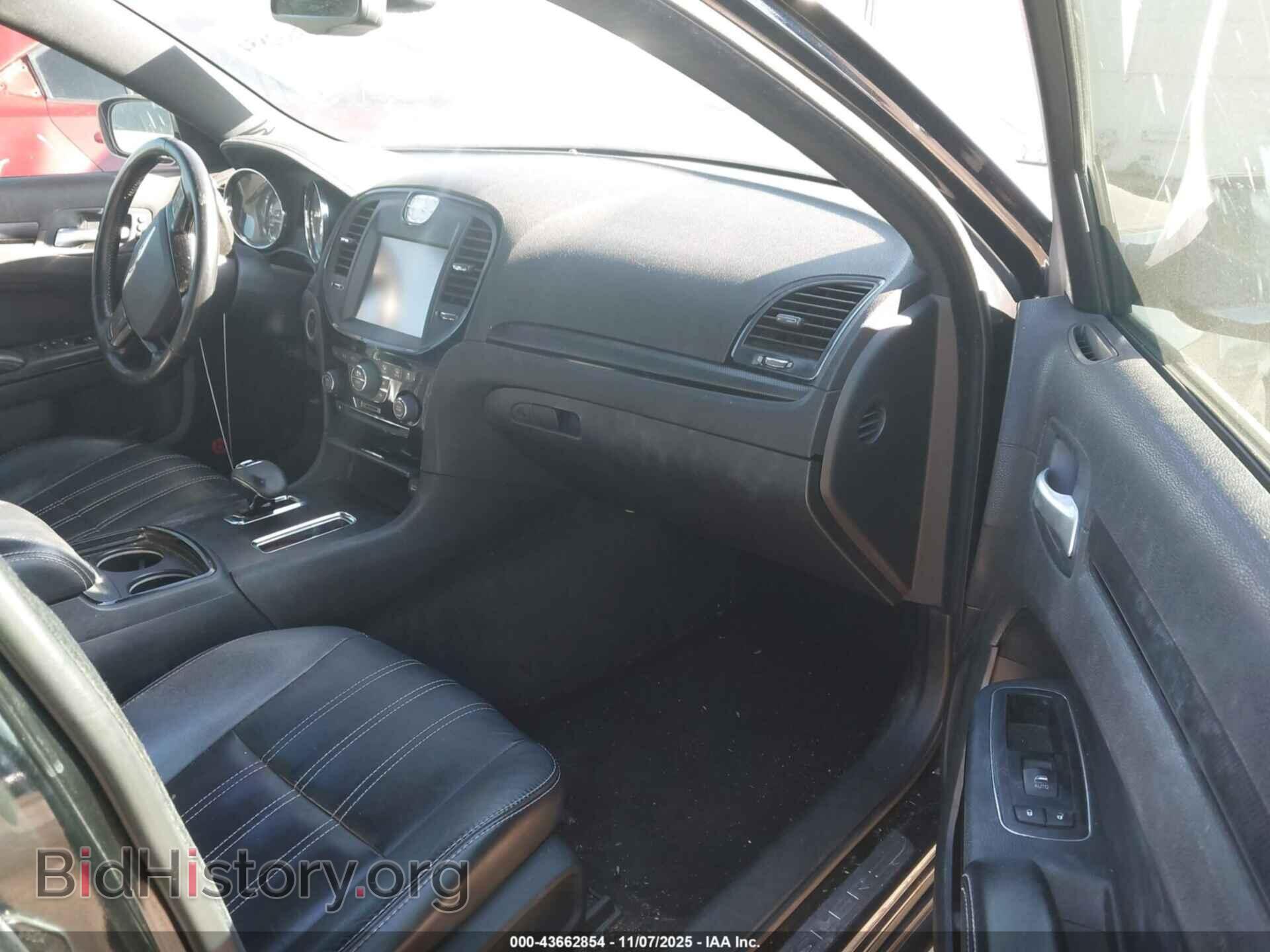 2012 CHRYSLER 300 - VIN: 2C3CCABG4CH140724 - Фото 5