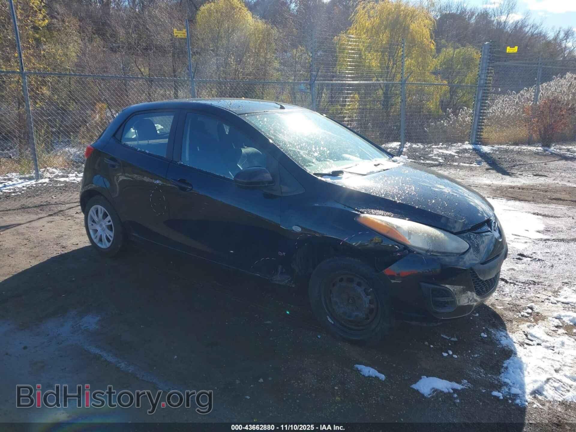 Photo JM1DE1KY6D0152480 - MAZDA MAZDA2 2013