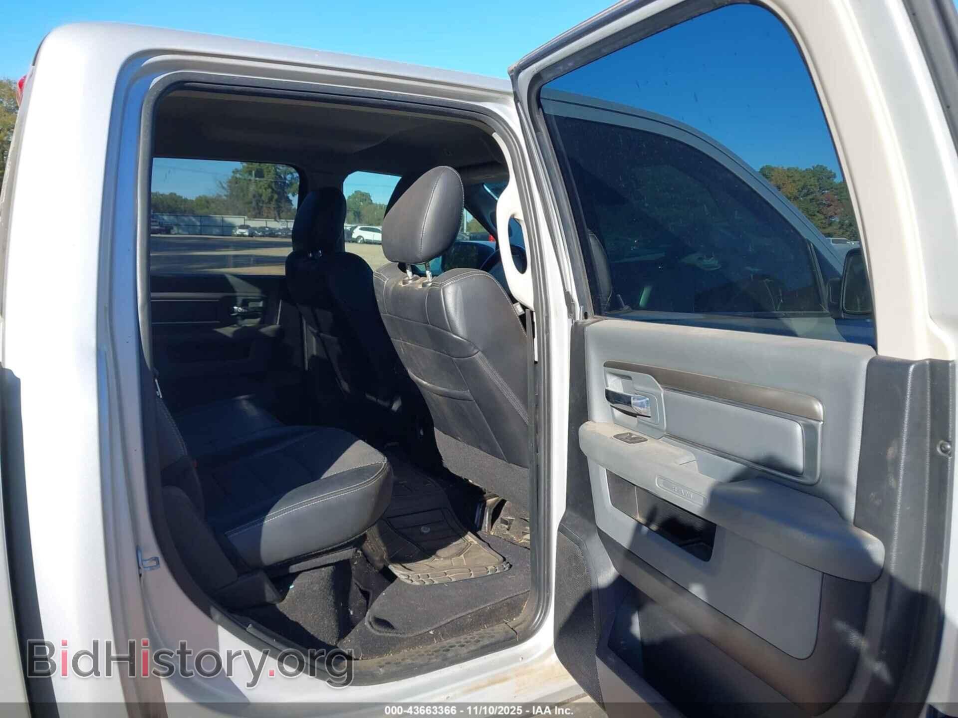 2018 RAM 1500 - VIN: 1C6RR7LT5JS158648 - Фото 8