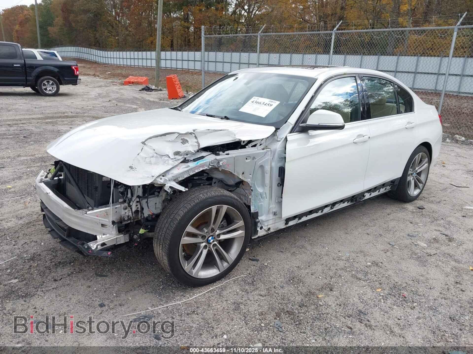 2018 BMW 330I - VIN: WBA8B9C58JEE80771 - Фото 2