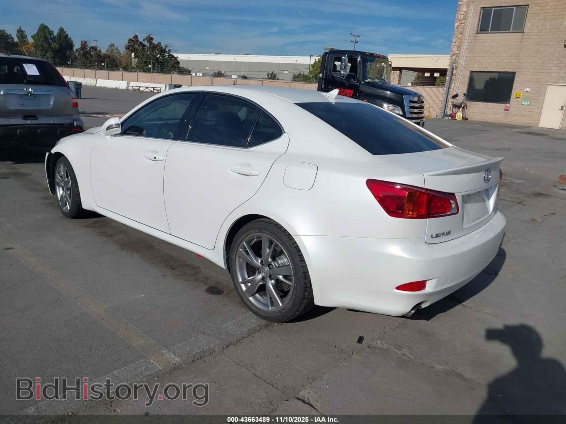 2010 LEXUS IS 250 - VIN: JTHBF5C21A5114965 - Photo 3