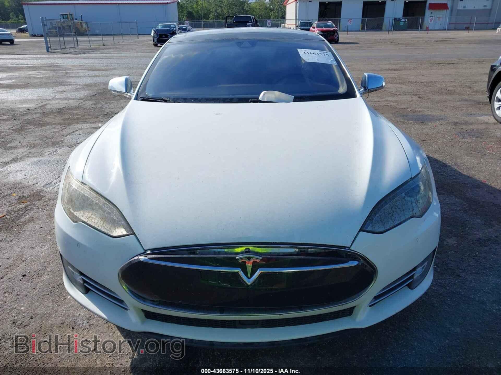 2014 TESLA MODEL S - VIN: 5YJSA1H10EFP65226 - Фото 6