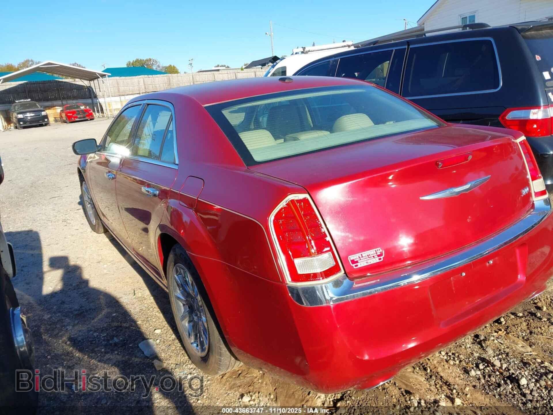 2012 CHRYSLER 300 - VIN: 2C3CCACG7CH251671 - Фото 3