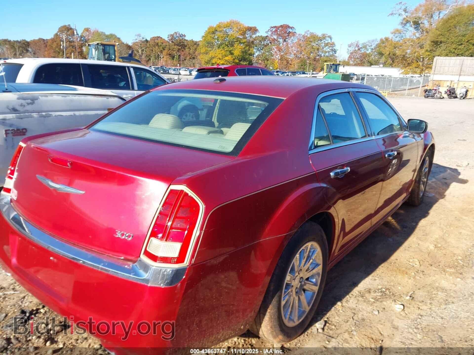 2012 CHRYSLER 300 - VIN: 2C3CCACG7CH251671 - Фото 4