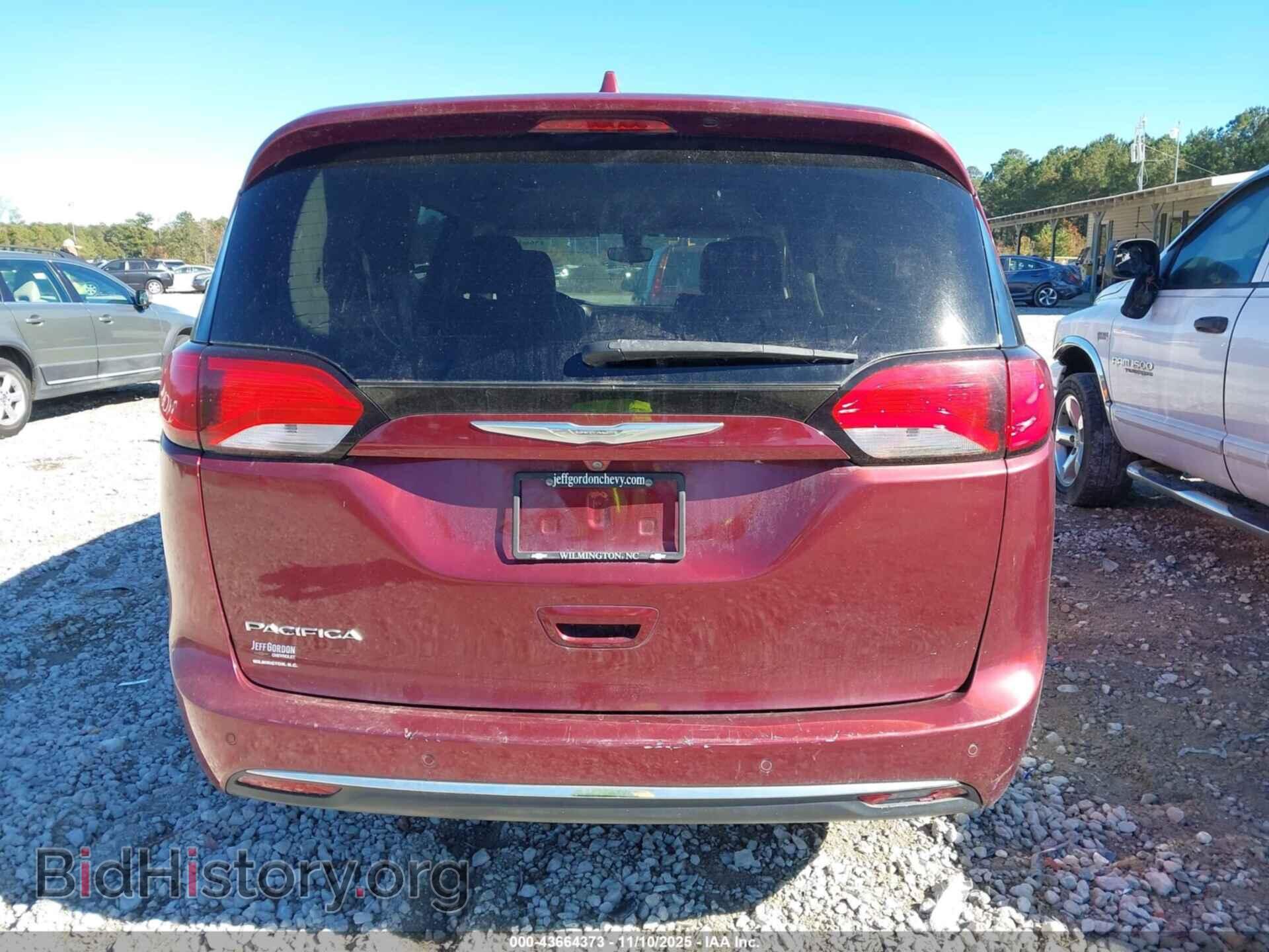 2018 CHRYSLER PACIFICA - VIN: 2C4RC1BG9JR119610 - Фото 16