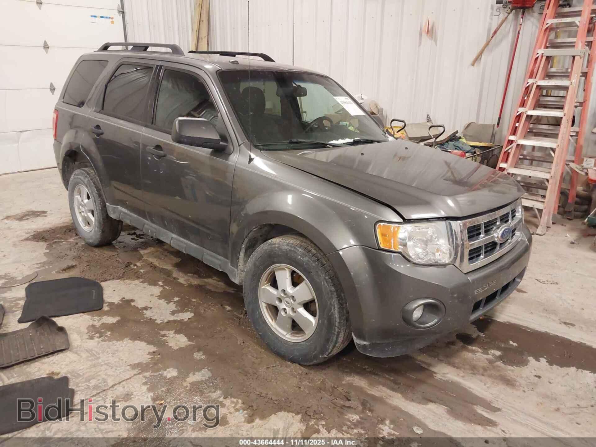 Фотография 1FMCU0D72BKC30456 - FORD ESCAPE 2011