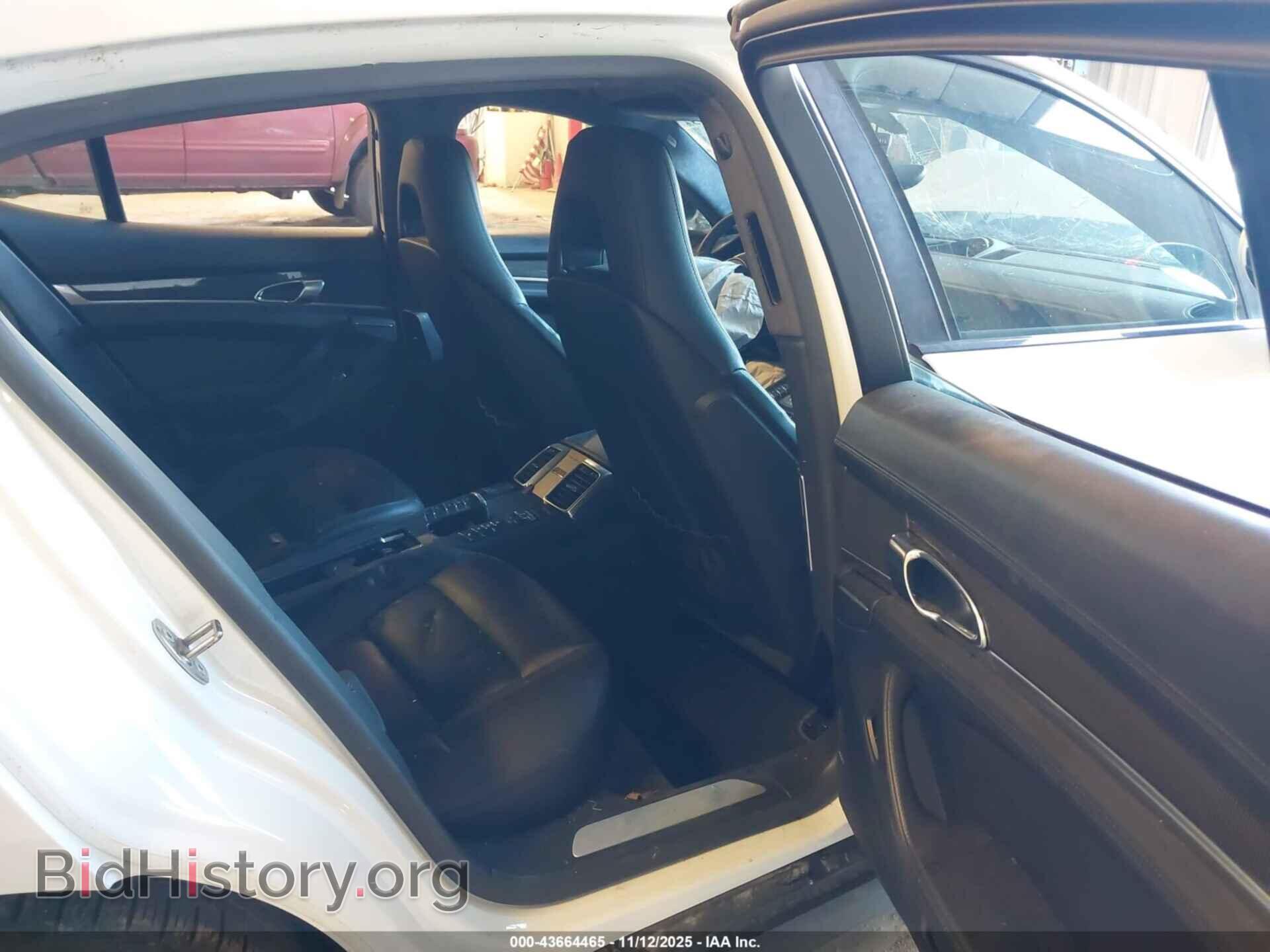 2016 PORSCHE PANAMERA - VIN: WP0AF2A70GL080368 - Фото 8
