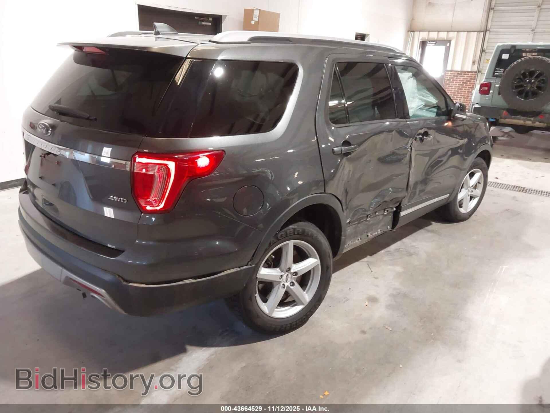 2017 FORD EXPLORER - VIN: 1FM5K8D82HGA53294 - Фото 4