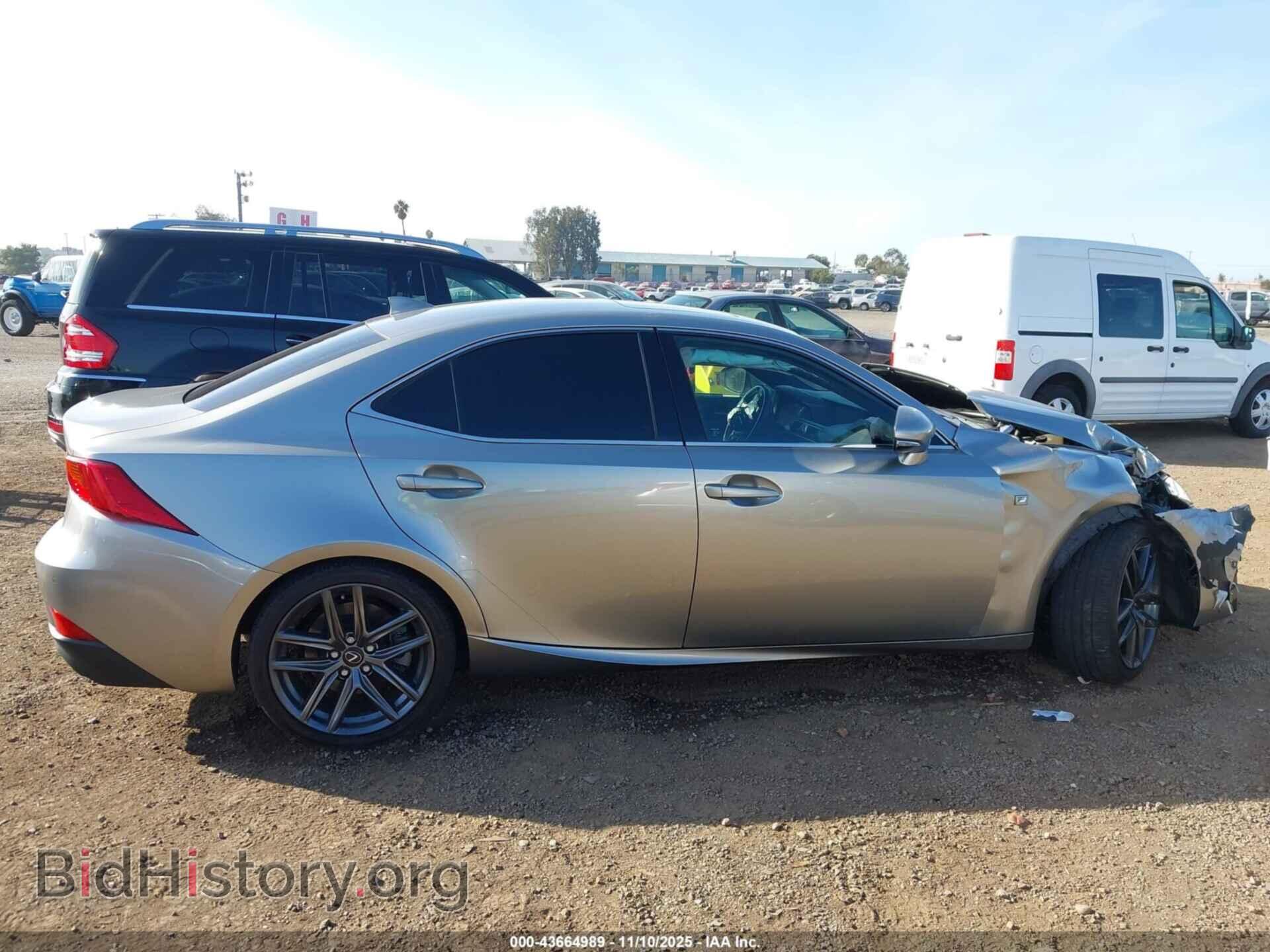 2018 LEXUS IS 300 - VIN: JTHBA1D26J5074114 - Фото 12