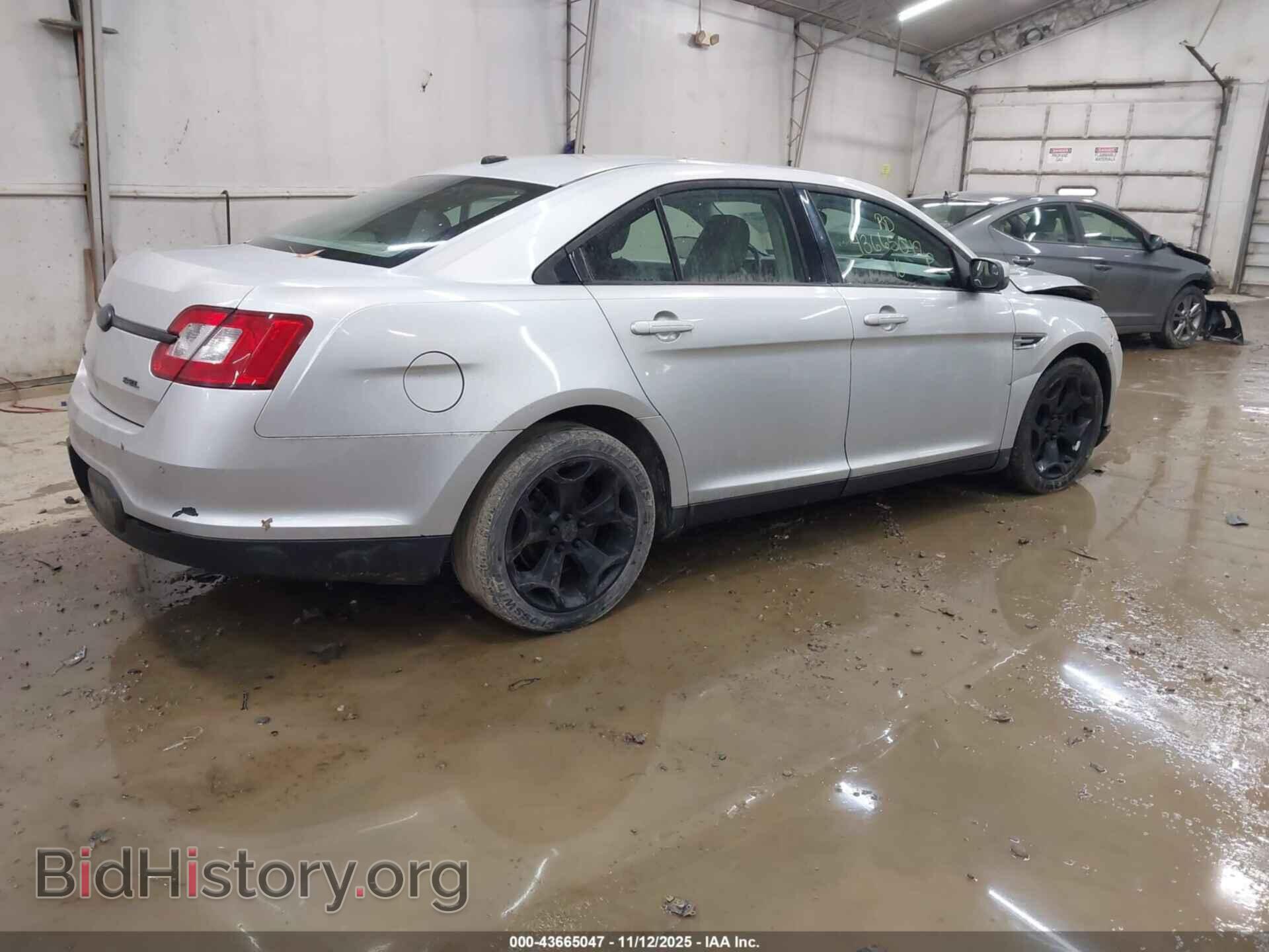 2010 FORD TAURUS - VIN: 1FAHP2EW2AG128102 - Фото 4