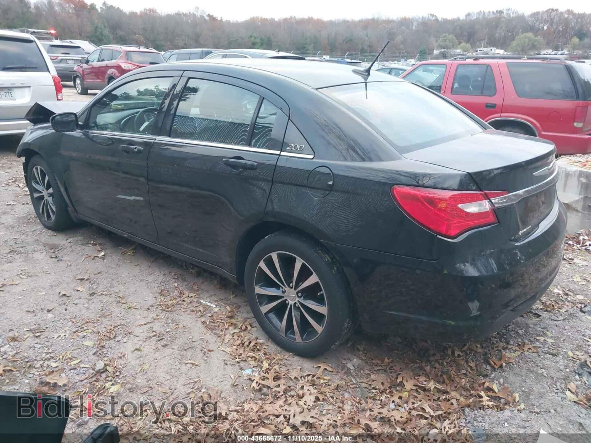 2012 CHRYSLER 200 - VIN: 1C3CCBHG3CN145918 - Фото 3