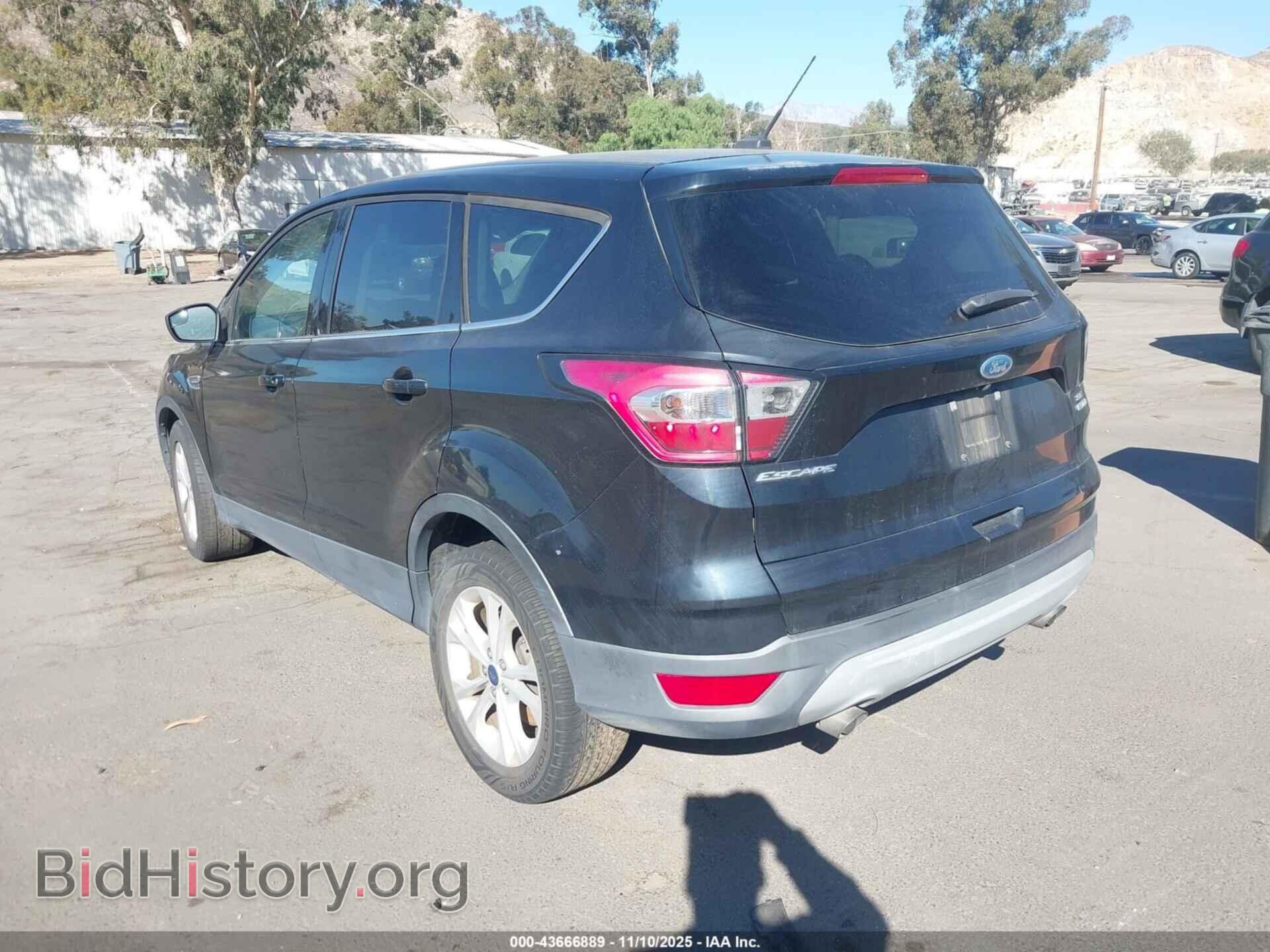 2017 FORD ESCAPE - VIN: 1FMCU0GD2HUC80286 - Фото 3