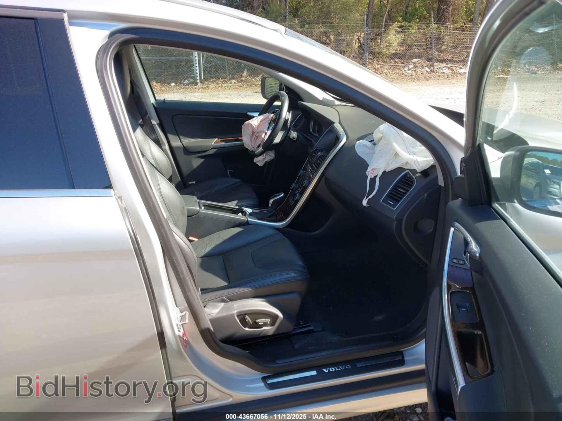 2014 VOLVO XC60 - VIN: YV4902DZ4E2507634 - Фото 5