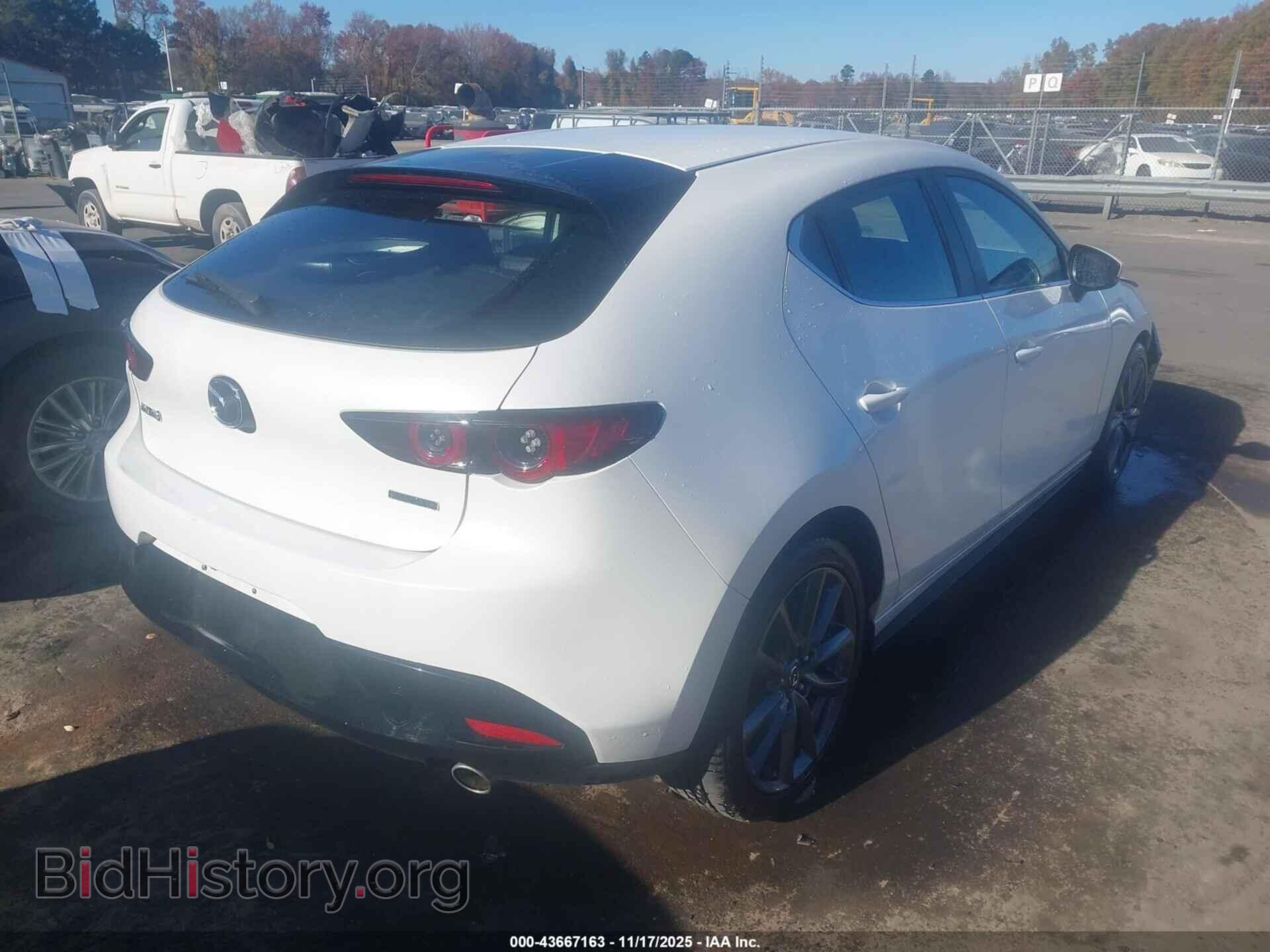 2019 MAZDA MAZDA3 - VIN: JM1BPAJM5K1141896 - Фото 4