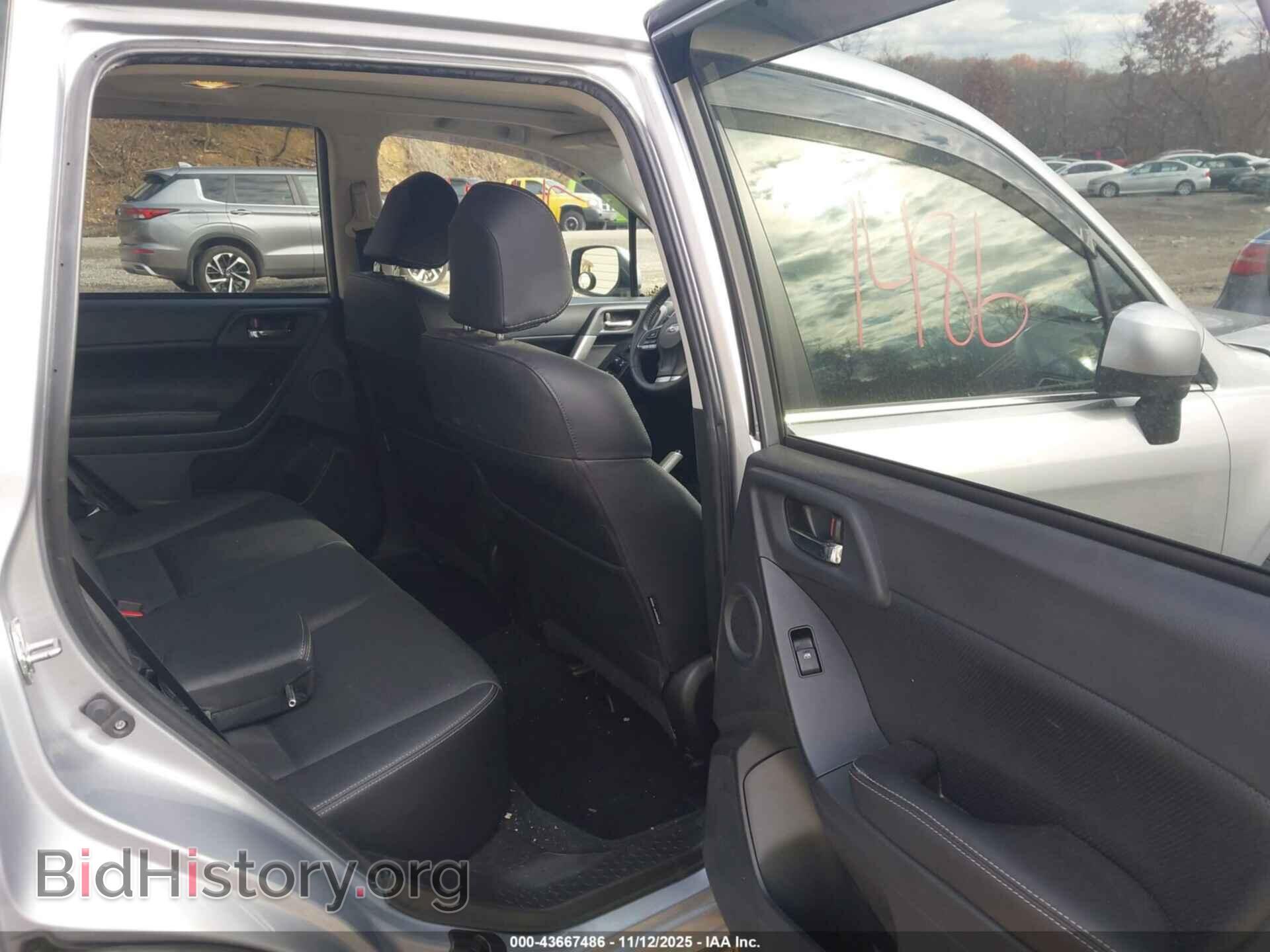 2016 SUBARU FORESTER - VIN: JF2SJARC2GH404195 - Фото 8