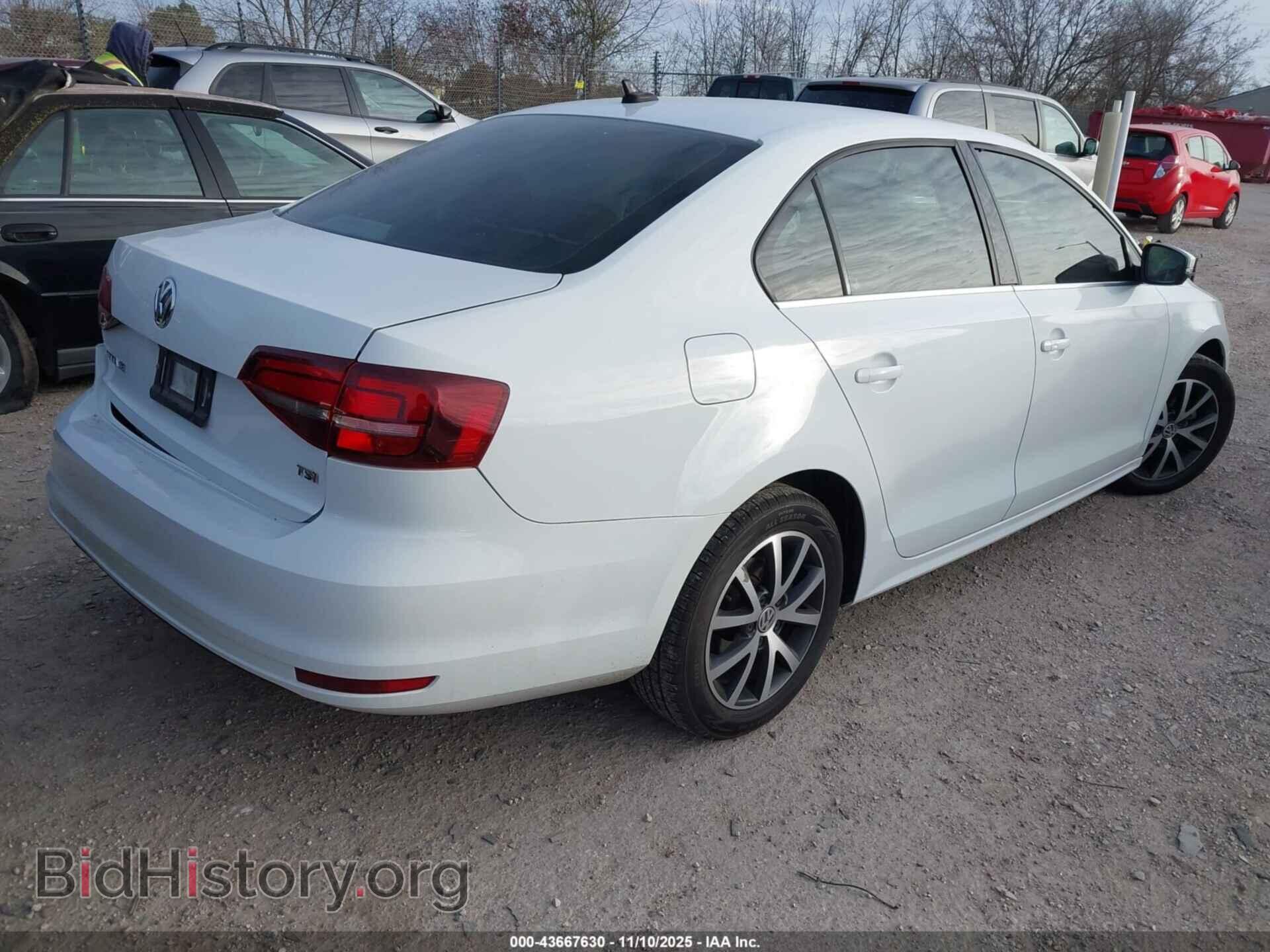 2017 VOLKSWAGEN JETTA - VIN: 3VWDB7AJ7HM369097 - Фото 4