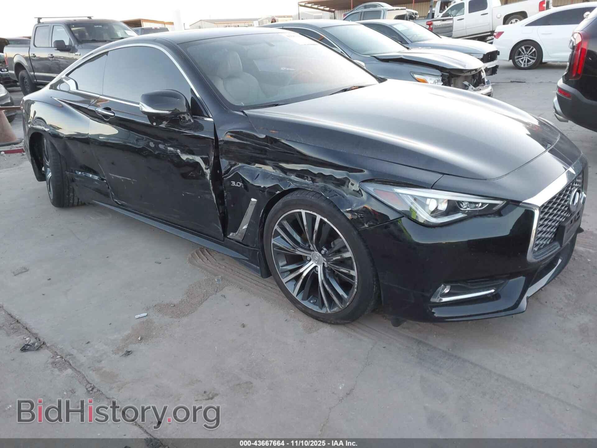 Photo JN1EV7EK9HM362166 - INFINITI Q60 2017