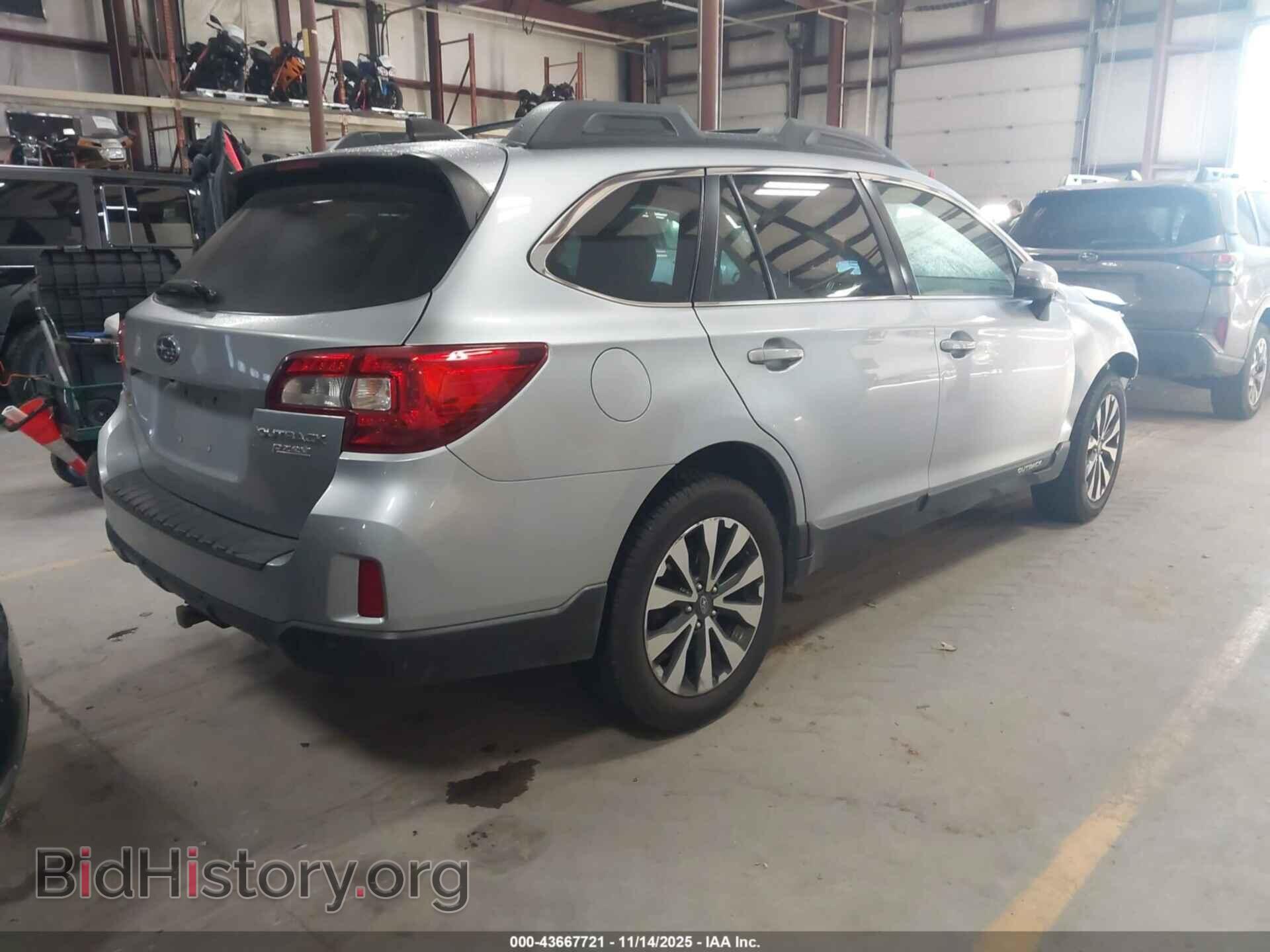 2017 SUBARU OUTBACK - VIN: 4S4BSANC5H3370345 - Фото 4