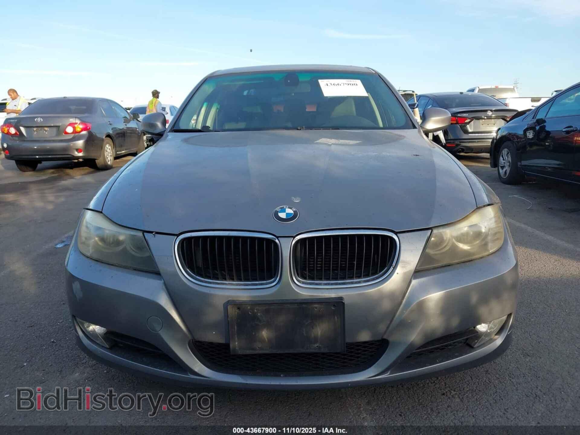2009 BMW 328I - VIN: WBAPH57529NL79215 - Фото 12