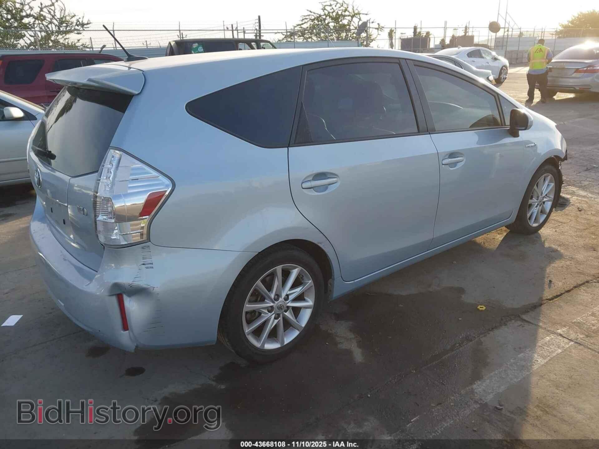 2014 TOYOTA PRIUS V - VIN: JTDZN3EU9E3317304 - Фото 4