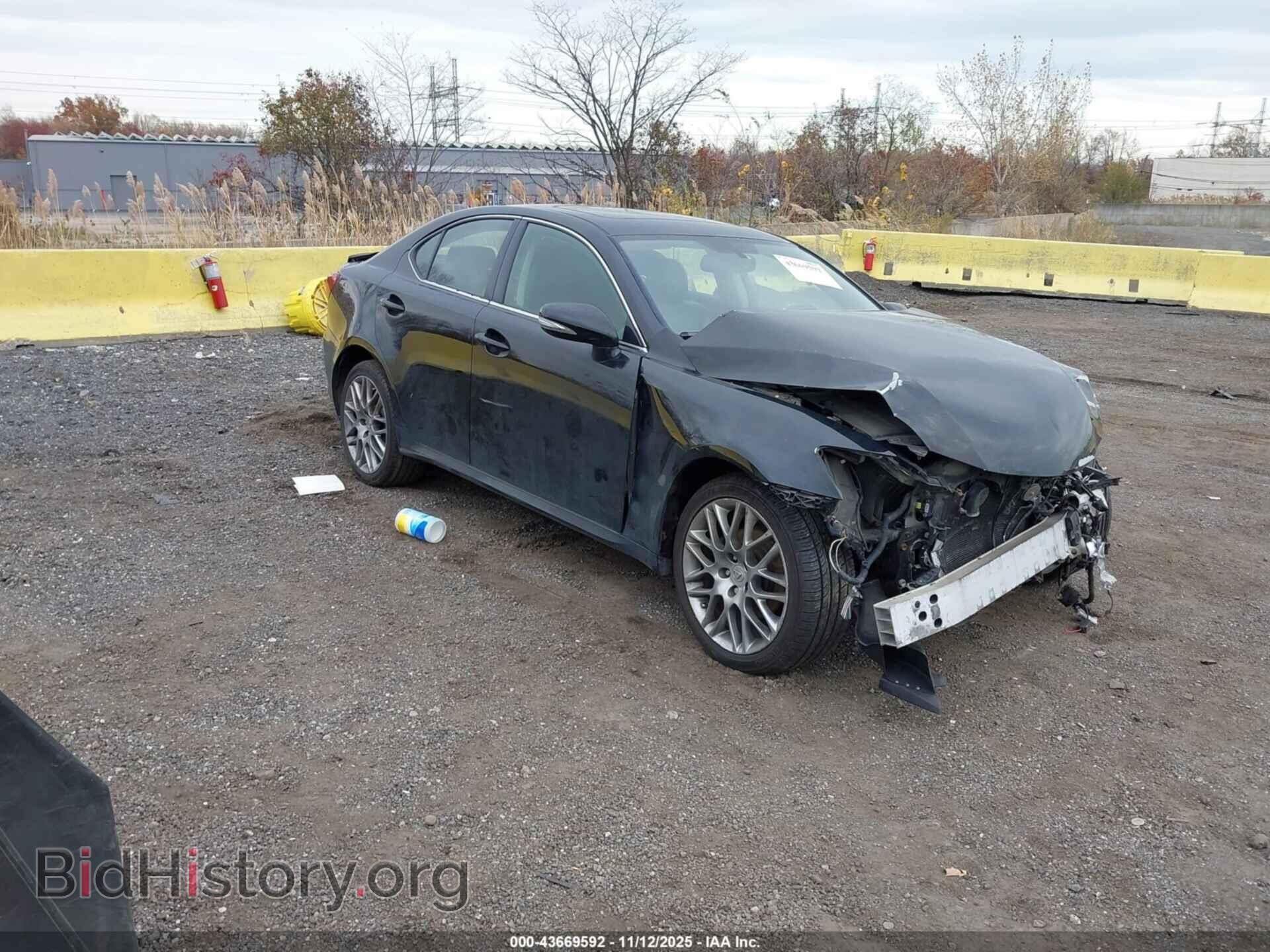 Photo JTHCF5C25A5038302 - LEXUS IS 250 2010