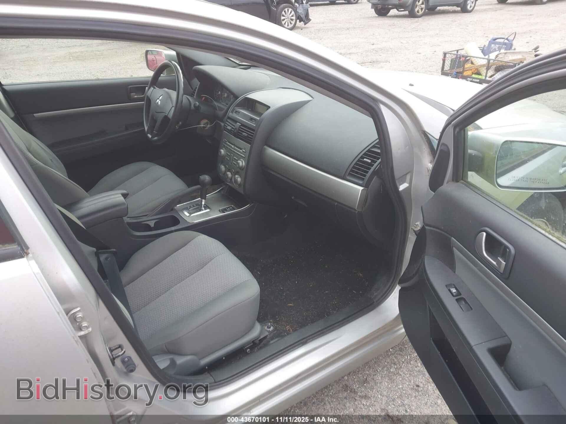 2011 MITSUBISHI GALANT - VIN: 4A32B2FF0BE023307 - Фото 5