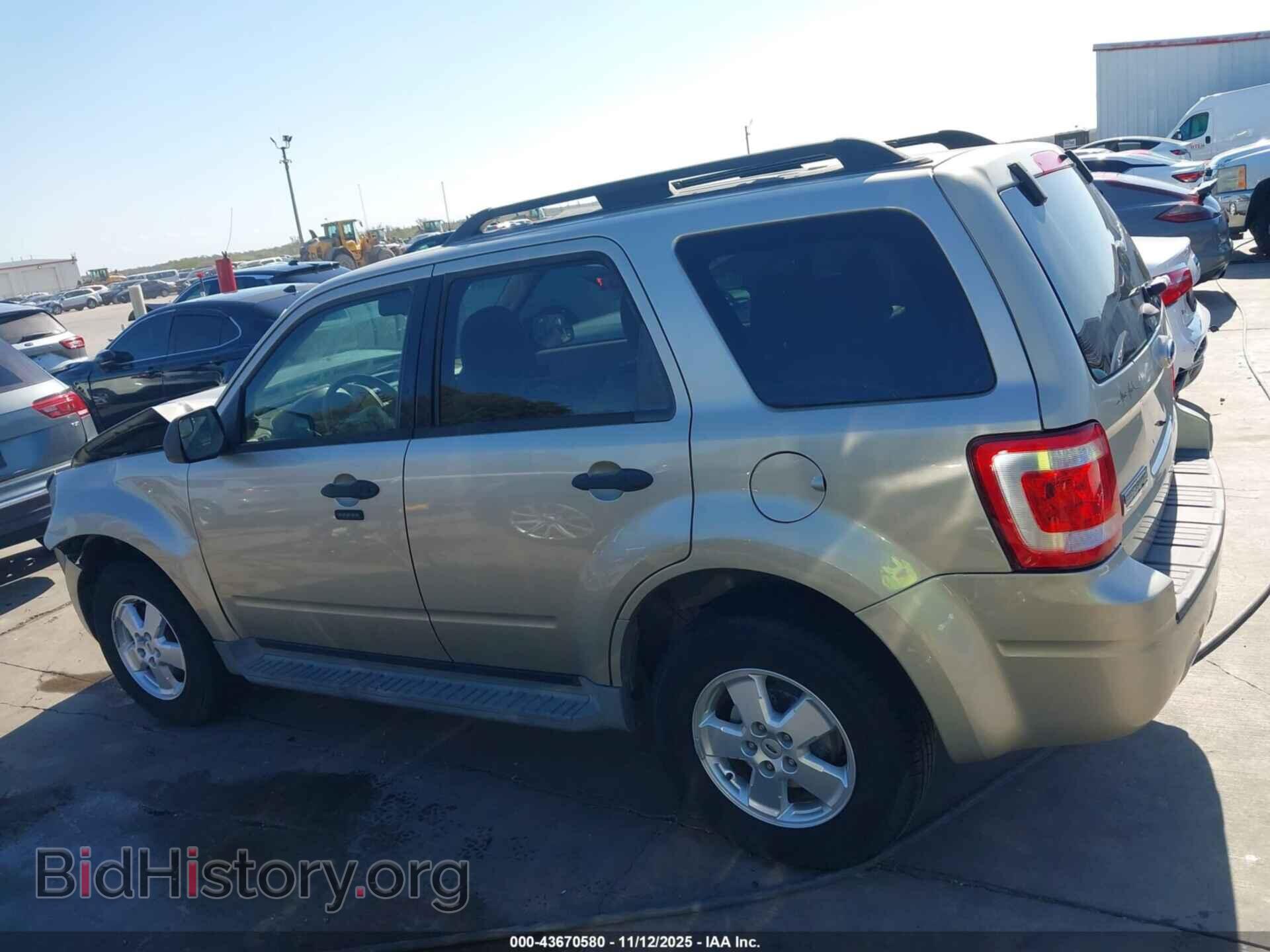 2011 FORD ESCAPE - VIN: 1FMCU0D73BKA80907 - Фото 15