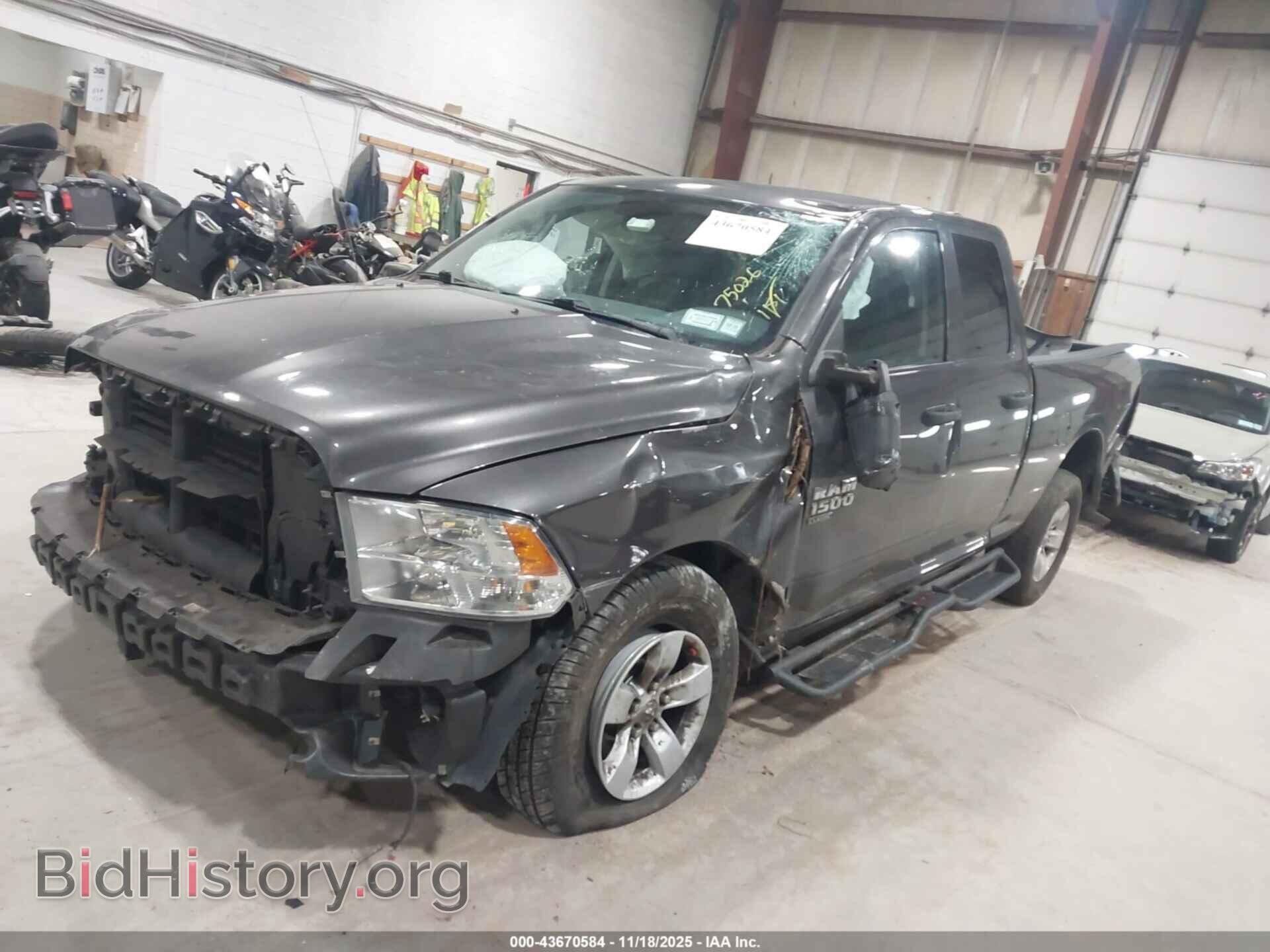 2019 RAM 1500 CLASSIC - VIN: 1C6RR7FG7KS522861 - Фото 2