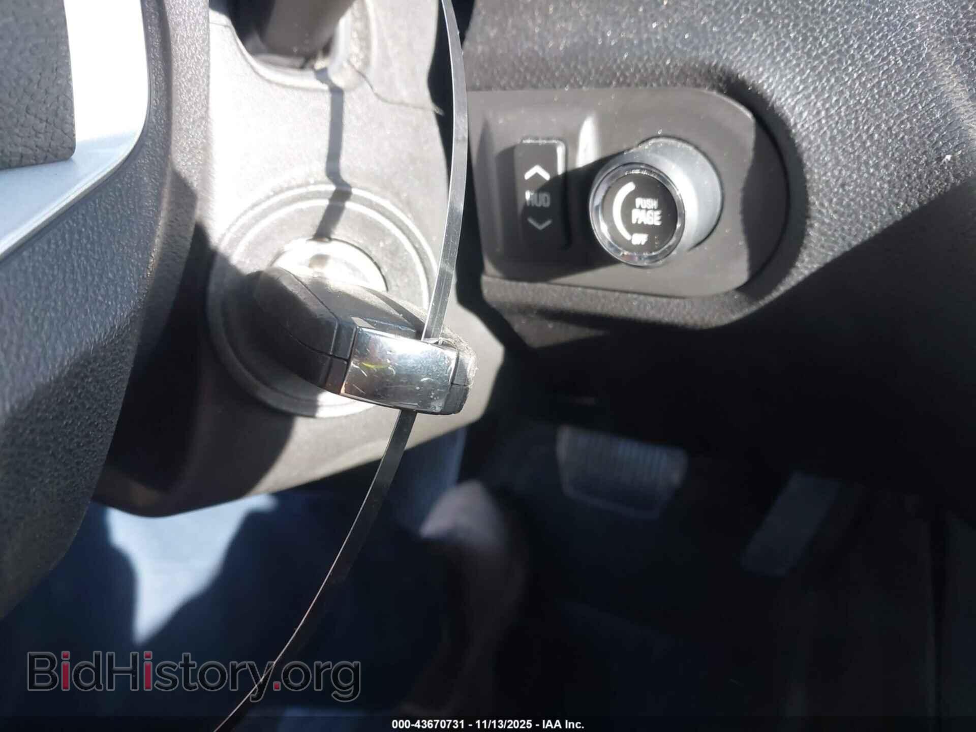 2011 CHEVROLET CAMARO - VIN: 2G1FC1ED4B9209987 - Фото 11