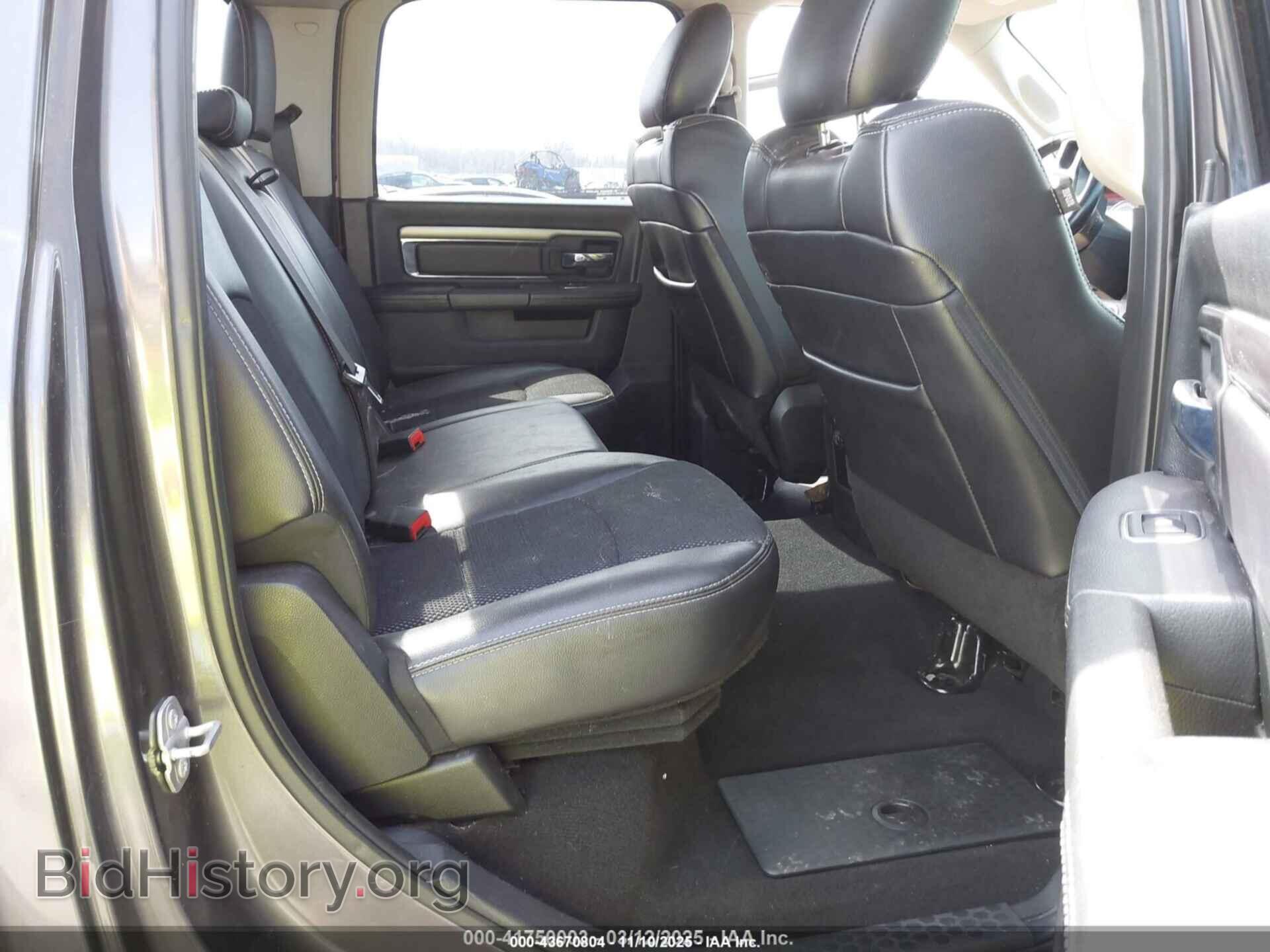 2018 RAM 1500 - VIN: 1C6RR7UT7JS250004 - Фото 8